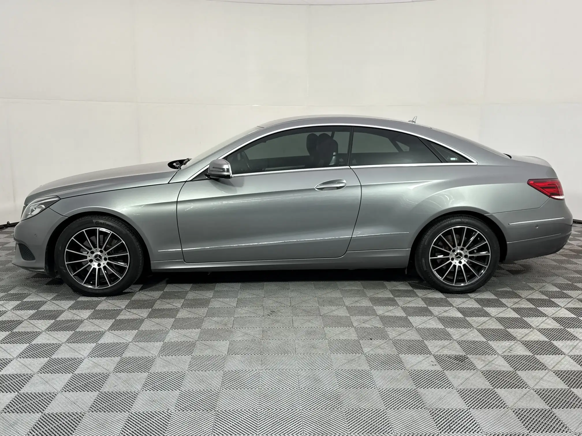 Mercedes-Benz E Class Coupe