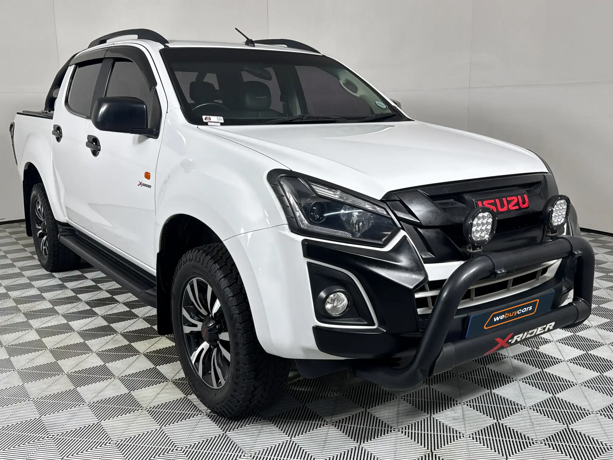 Isuzu D-MAX