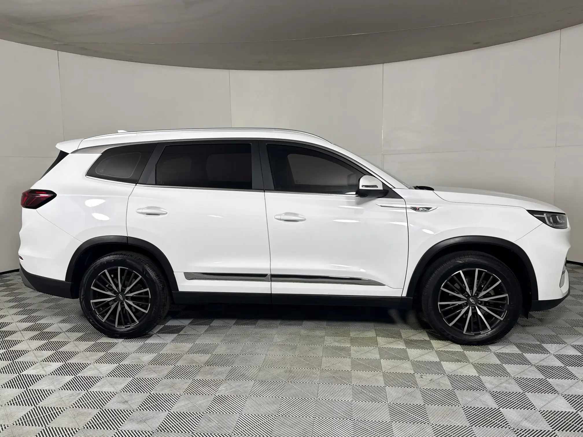Chery Tiggo 8 PRO