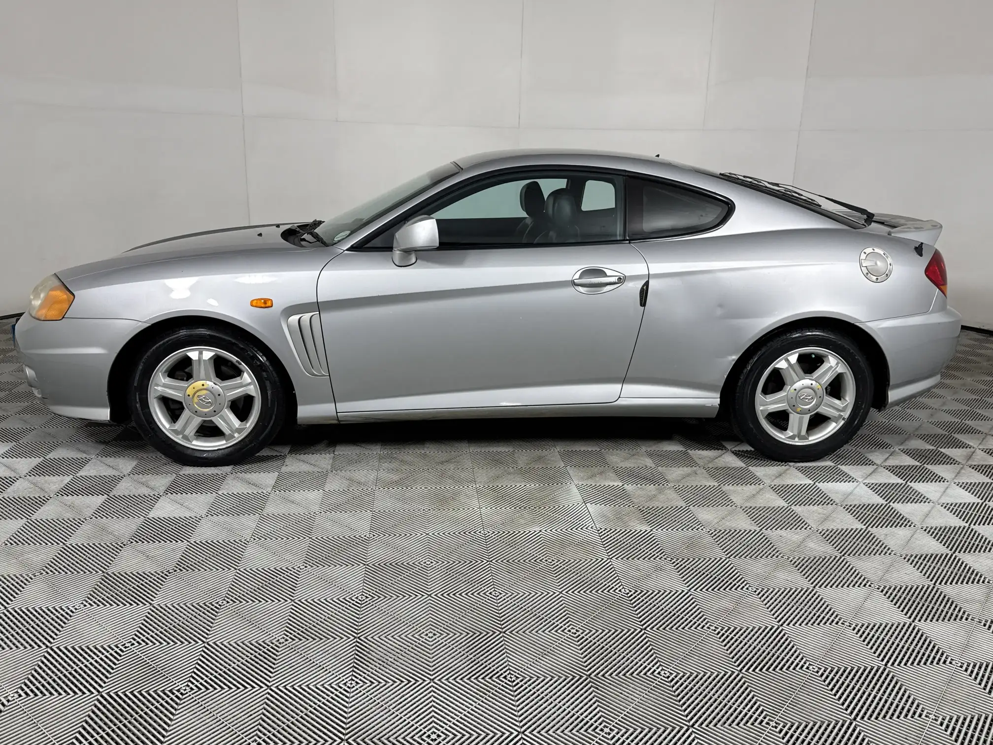 Hyundai Tiburon