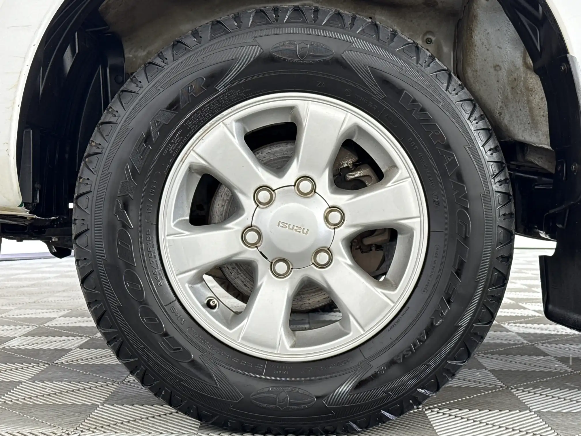 Isuzu KB