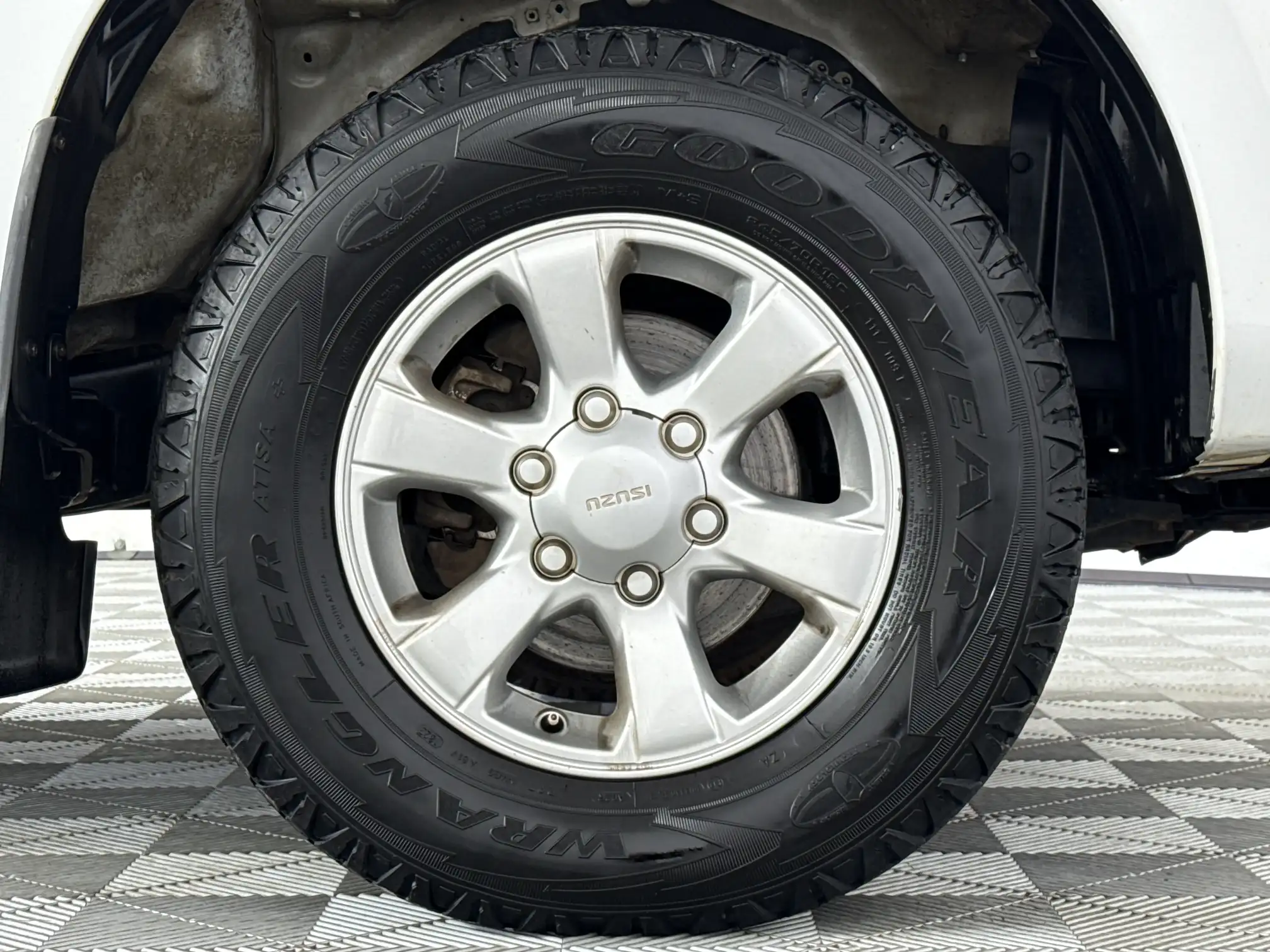 Isuzu KB