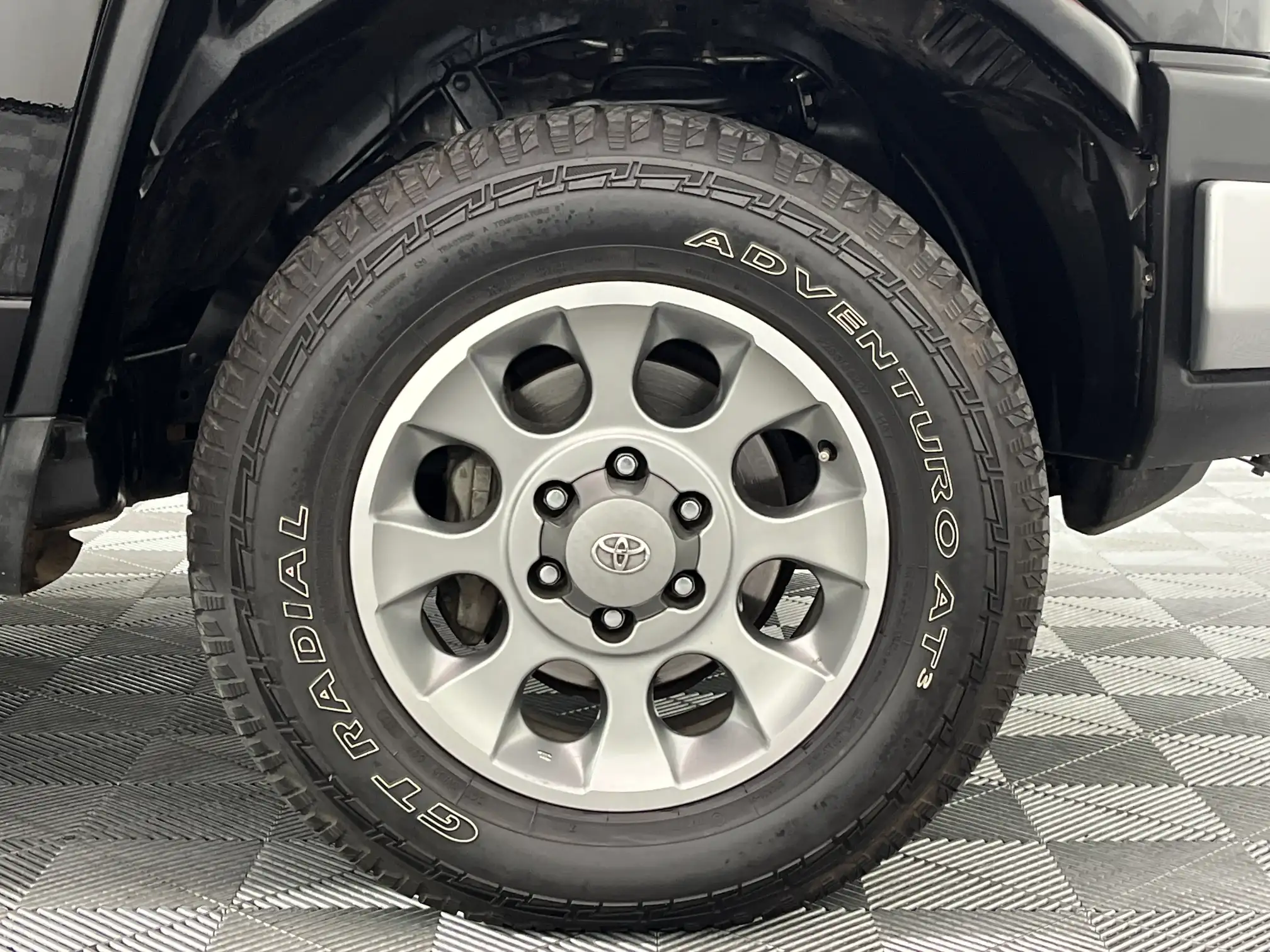 Toyota Land Cruiser