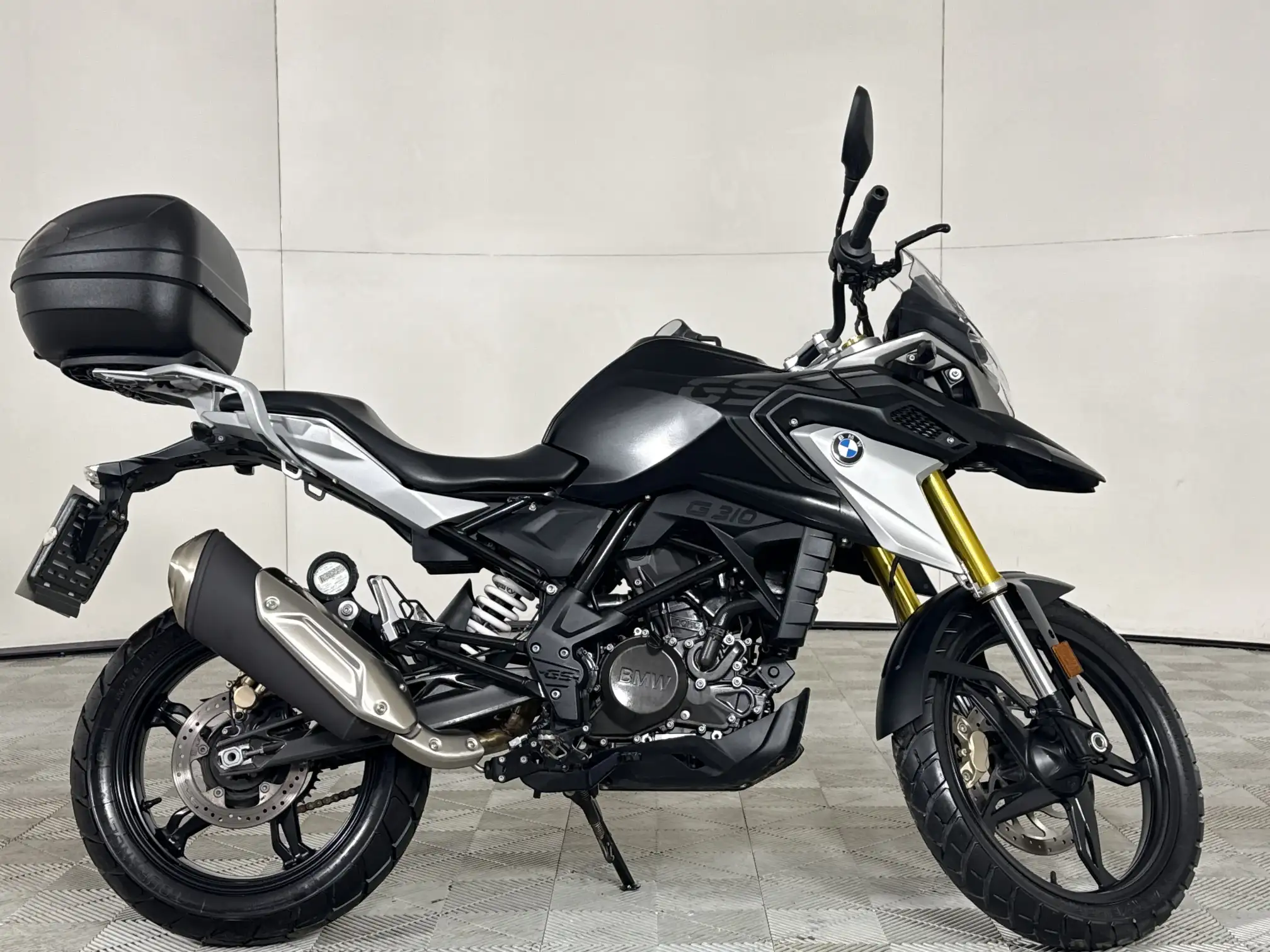 BMW C