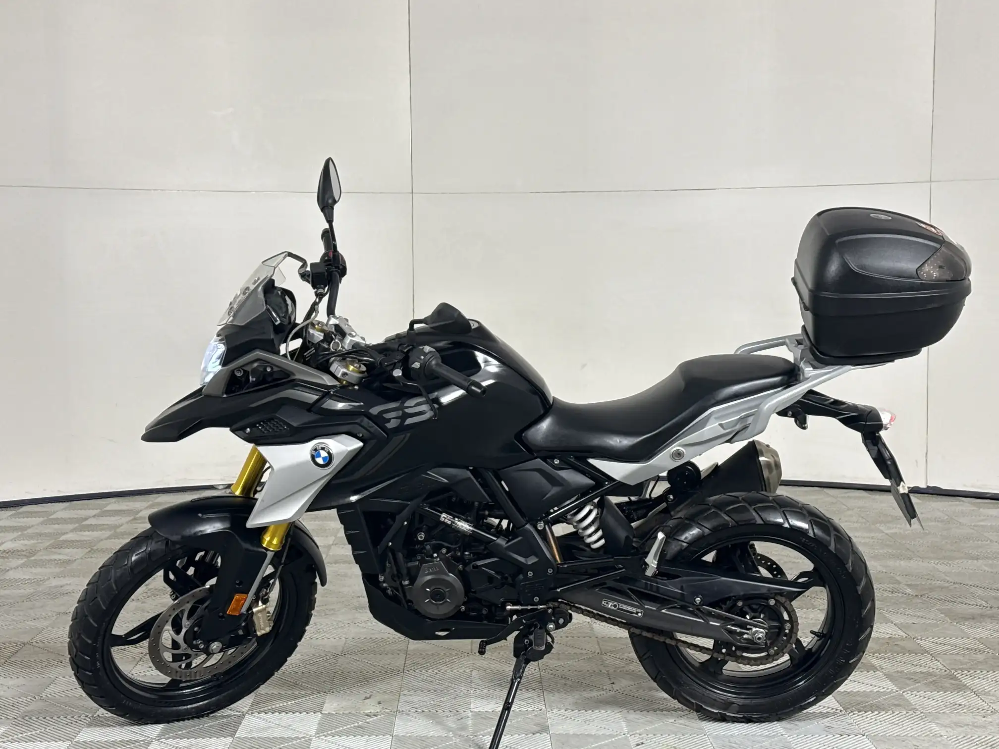 BMW C