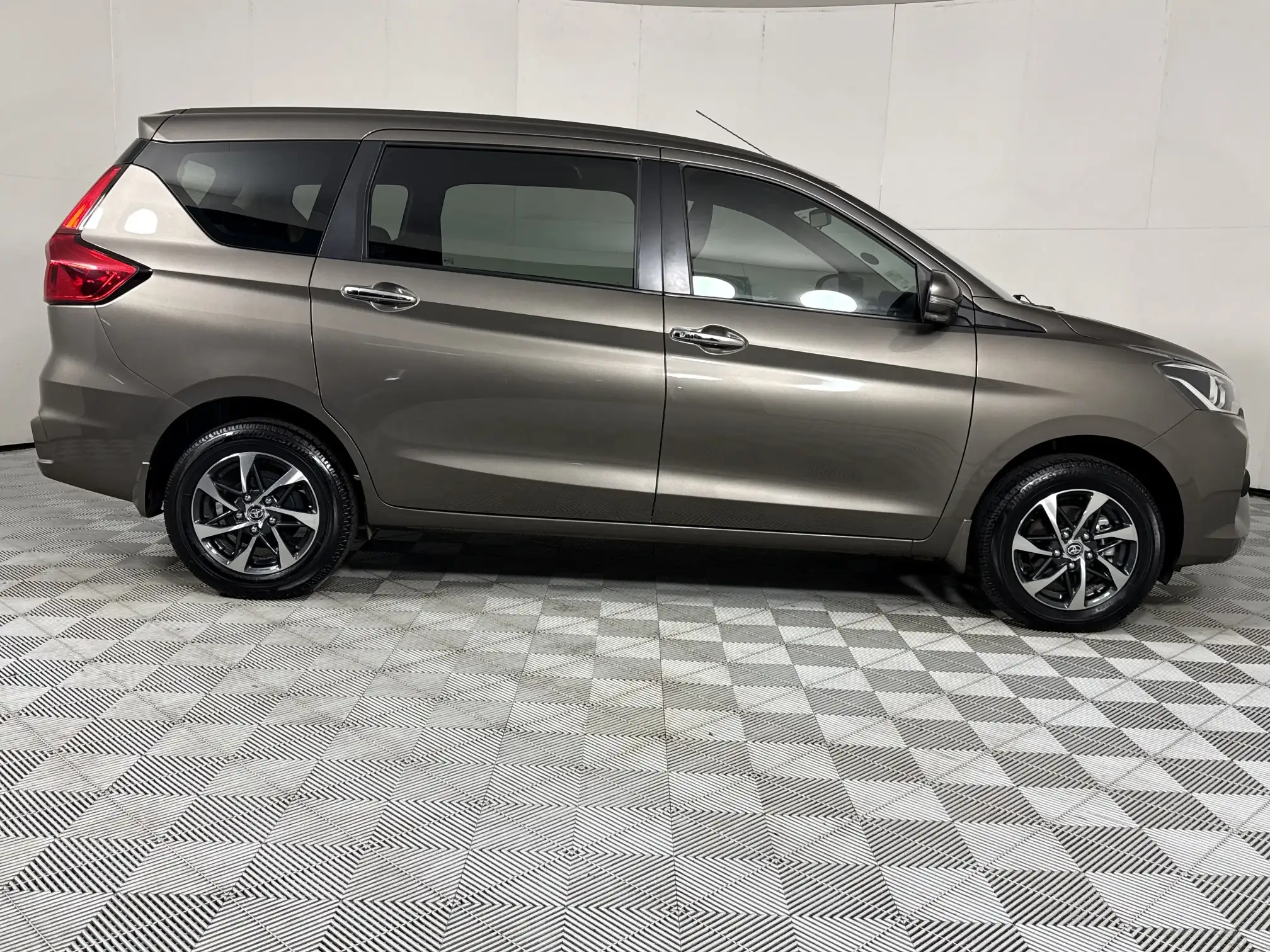 Toyota Rumion