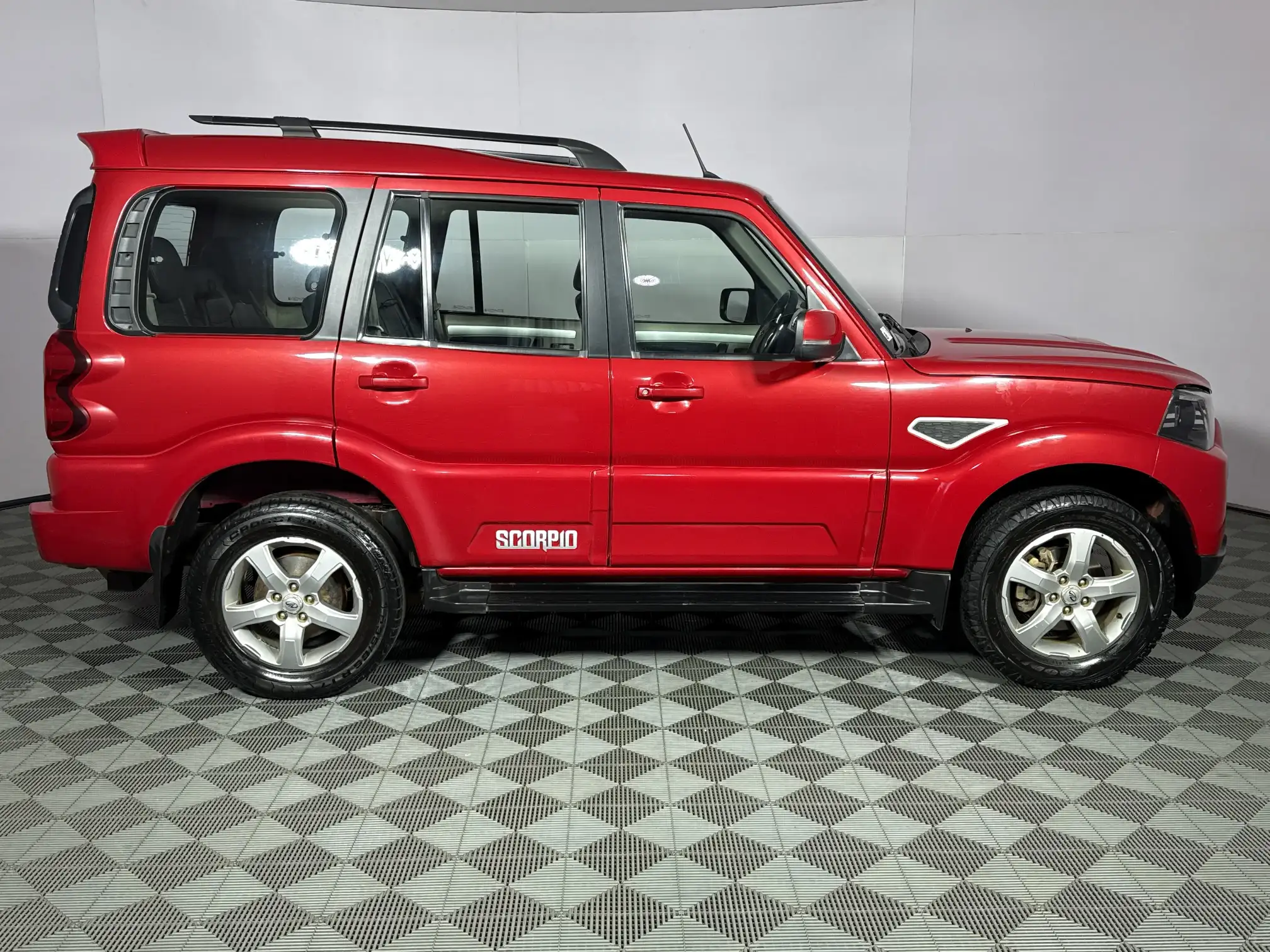 Mahindra Scorpio