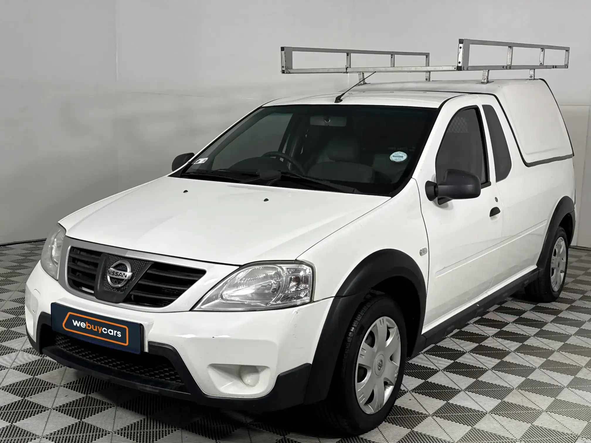 2014 Nissan NP200