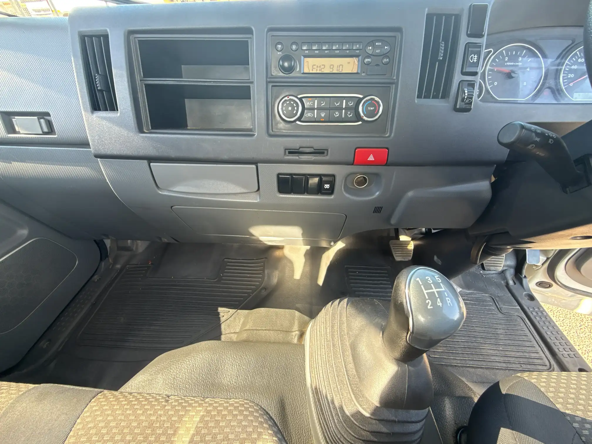 JAC N56