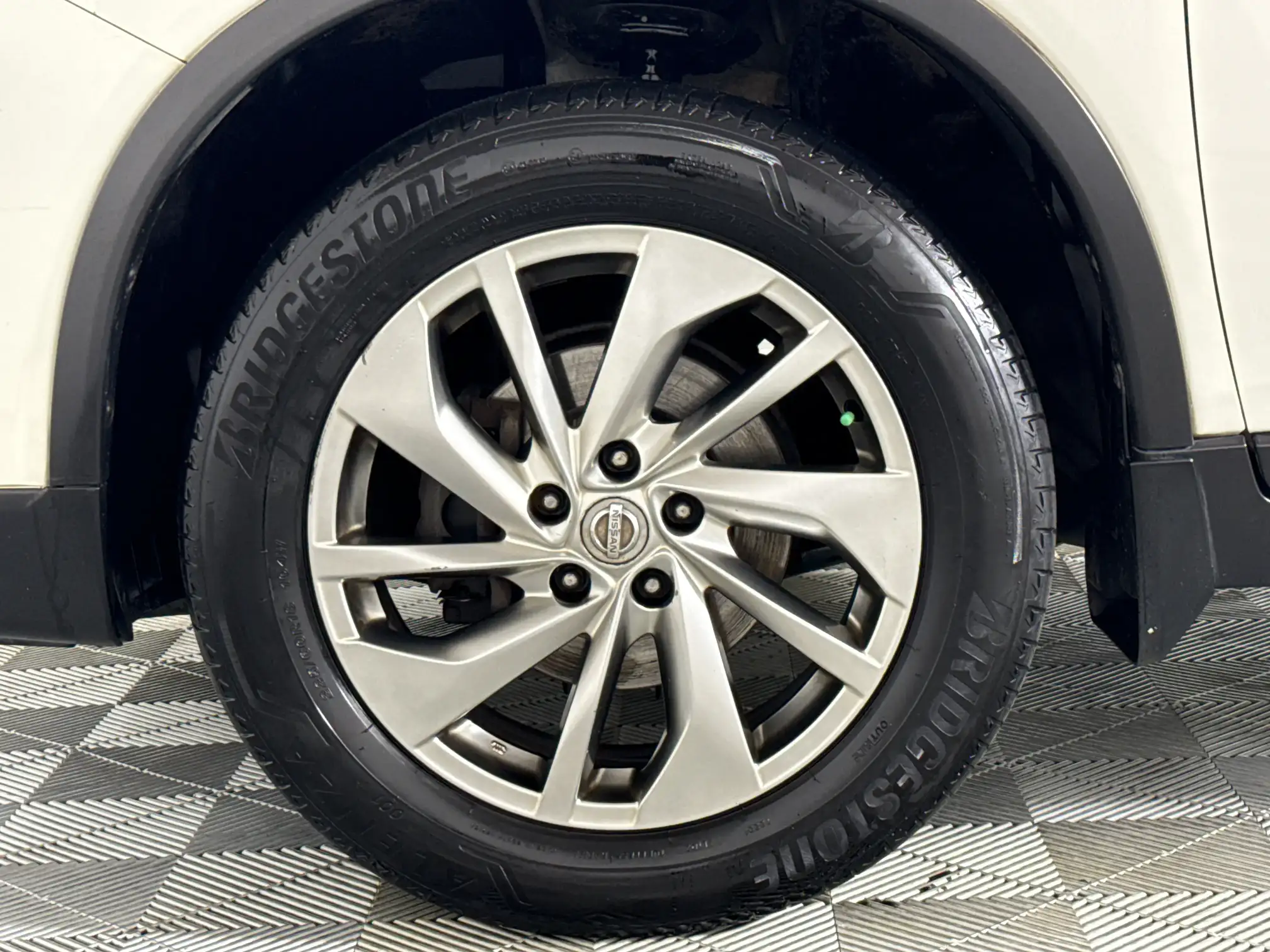 Nissan X Trail