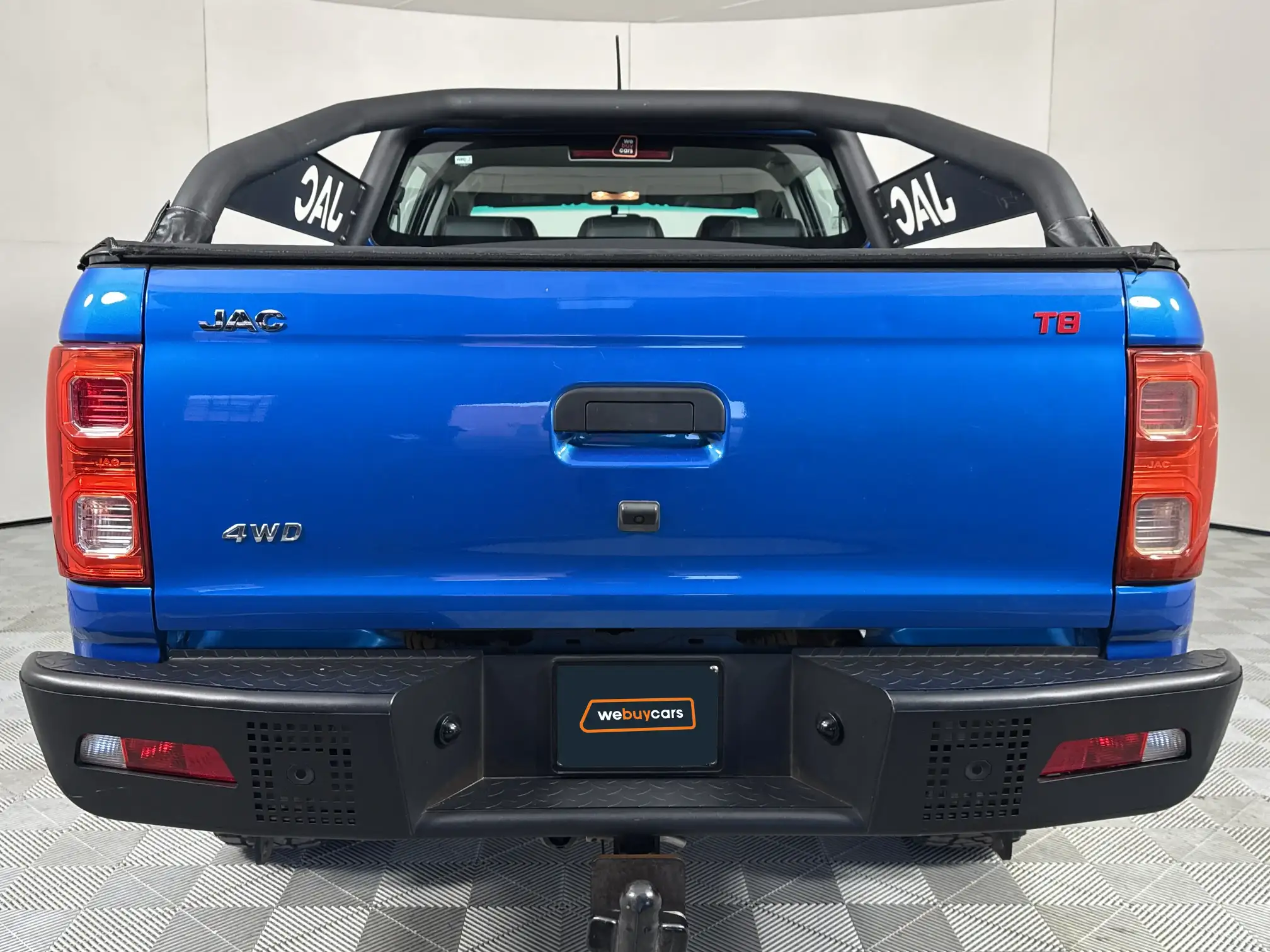 JAC T6