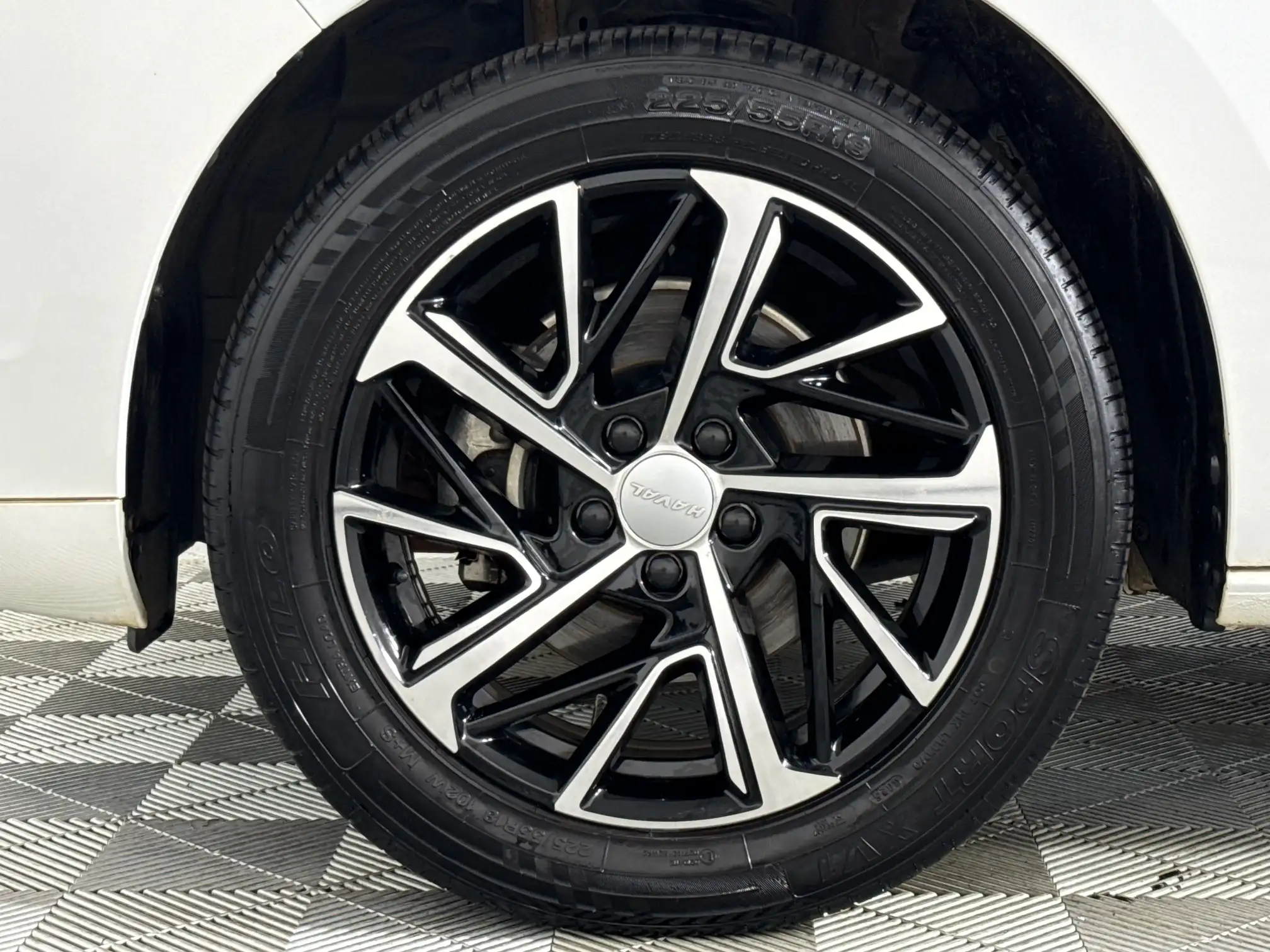 Haval Jolion