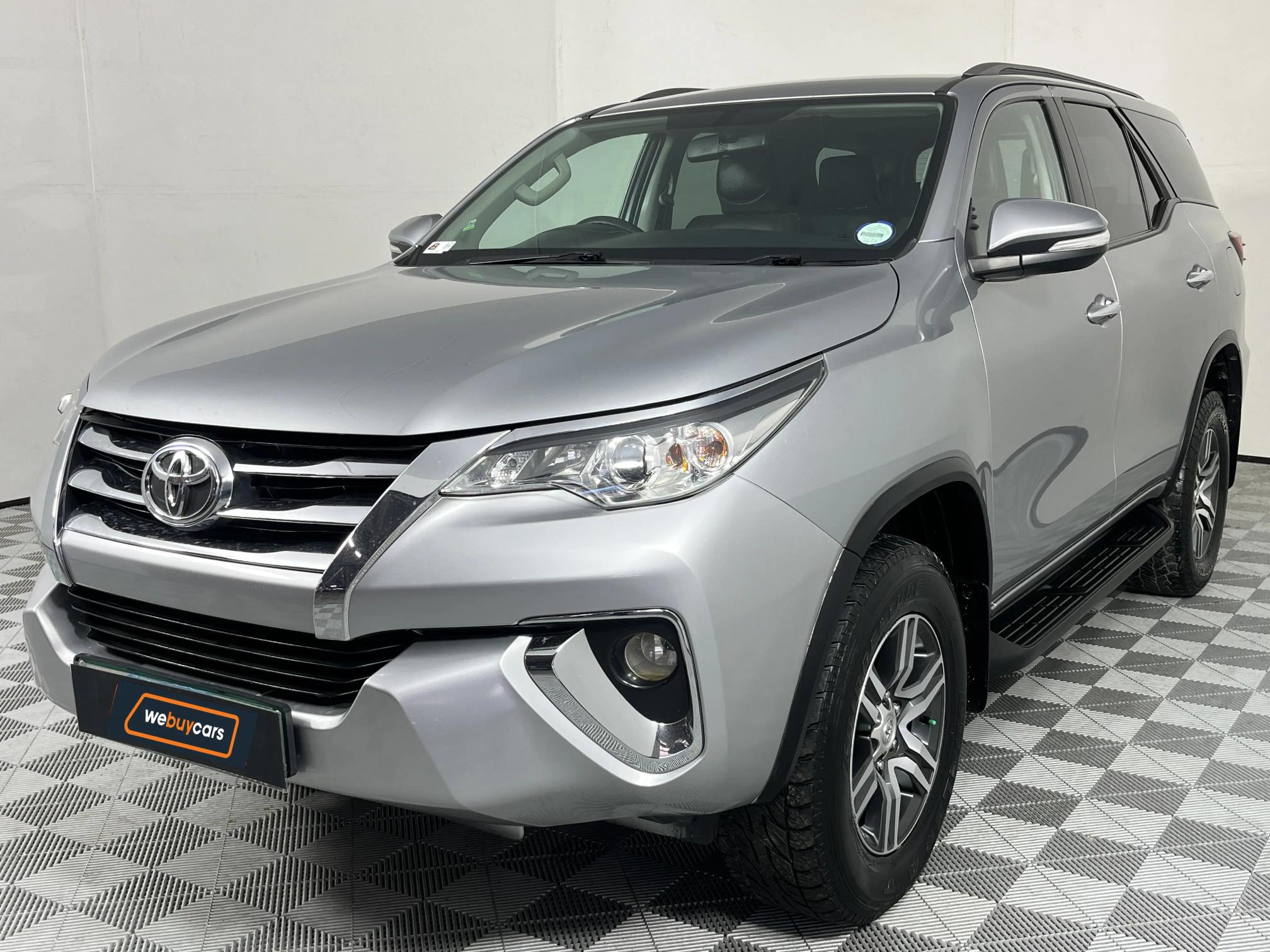 Toyota Fortuner IV 2.4 GD-6 Raised Body