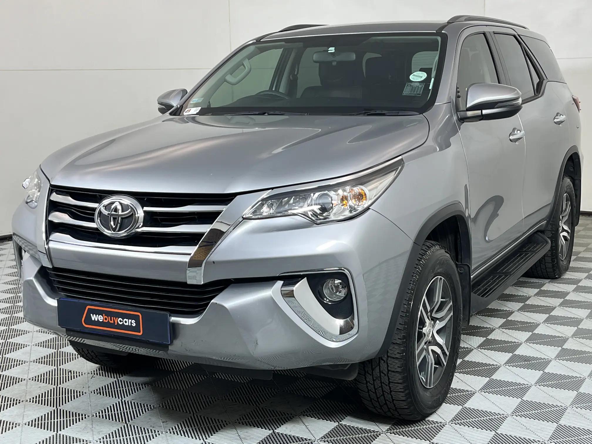 Toyota Fortuner V 2.4 GD-6 Raised Body Auto