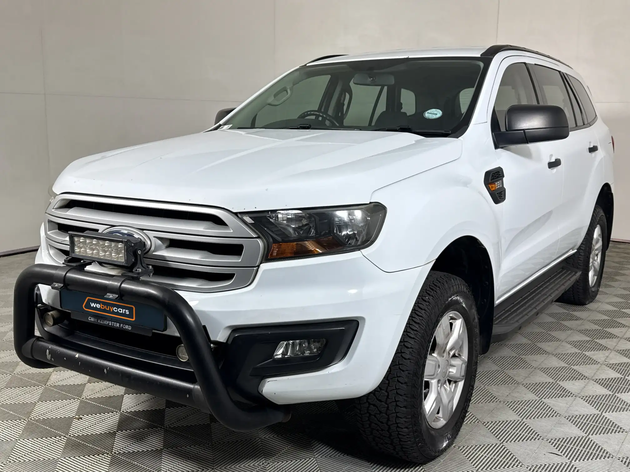 2017 Ford Everest
