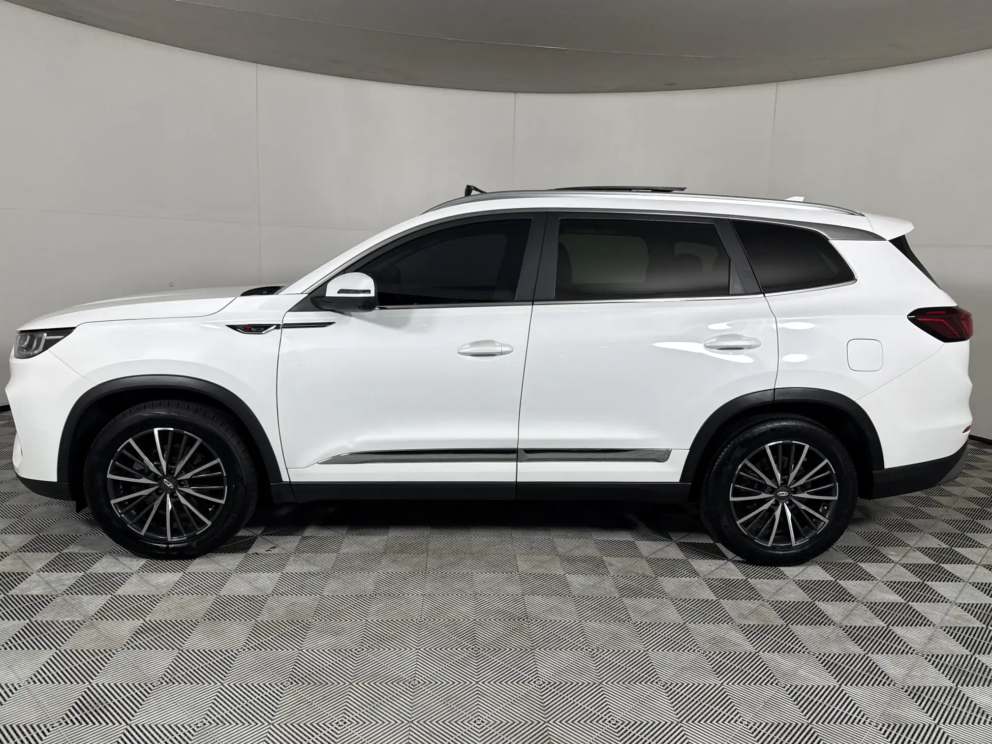 Chery Tiggo 8 PRO