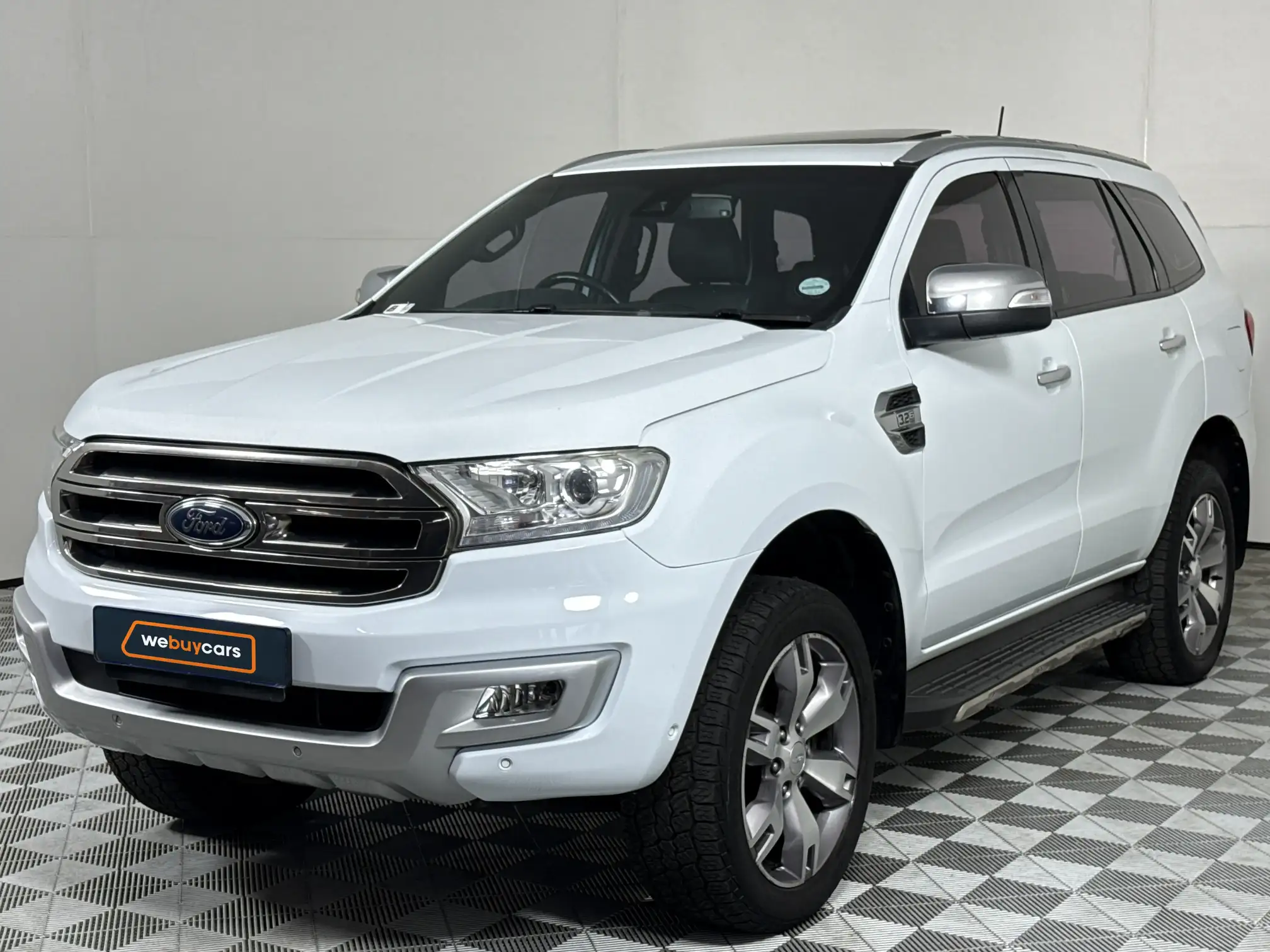 2017 Ford Everest