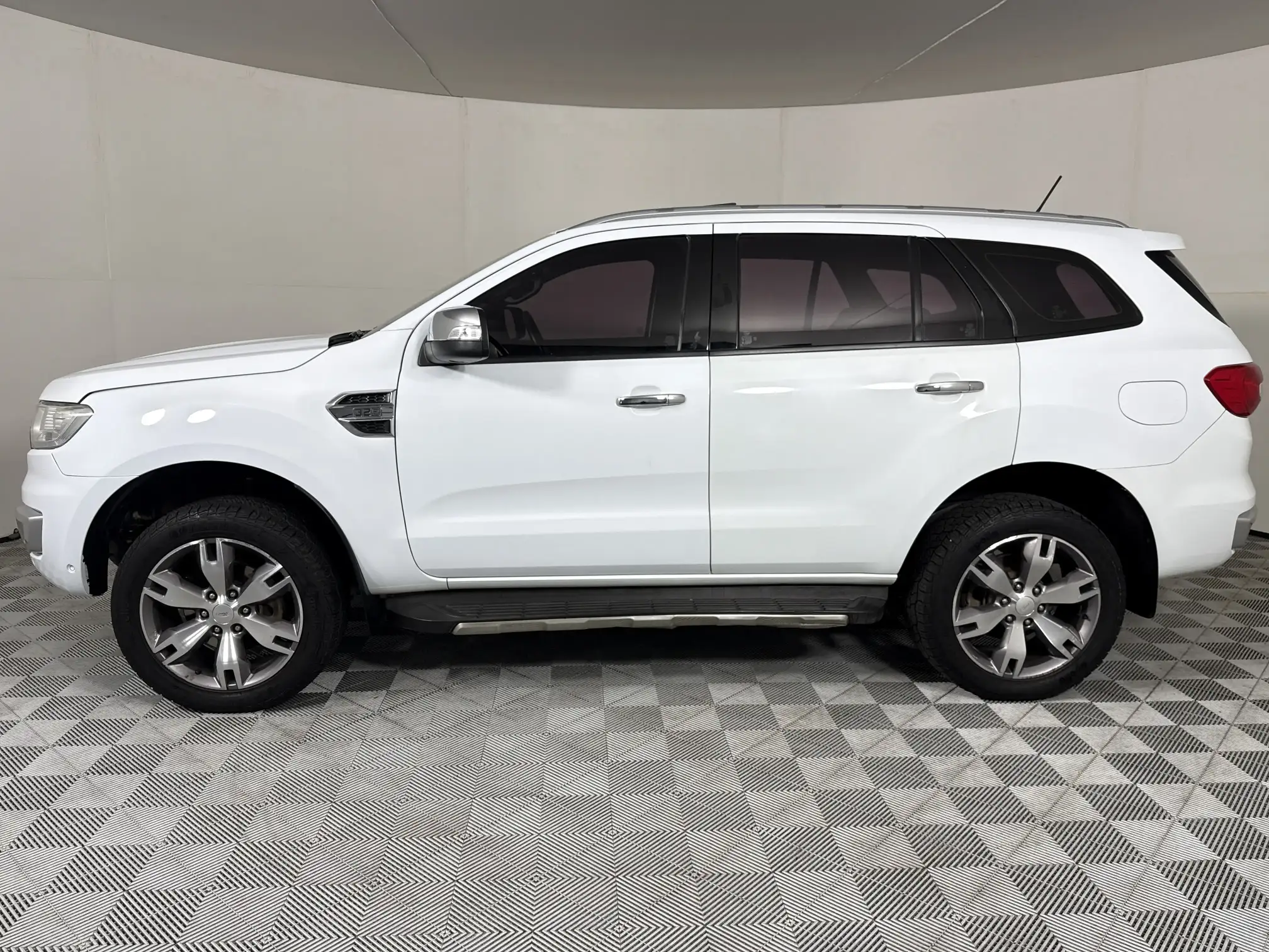 Ford Everest
