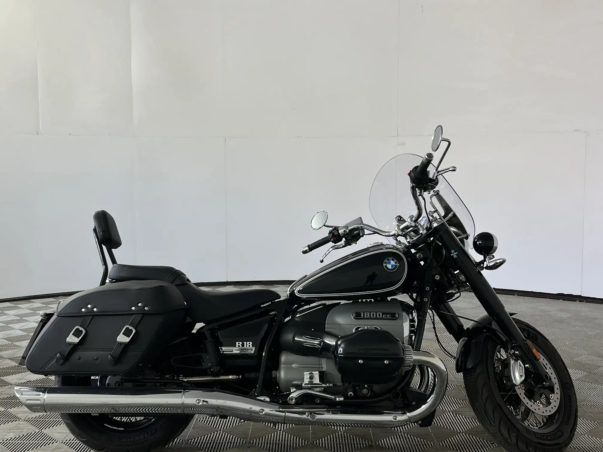 2021 BMW R Series