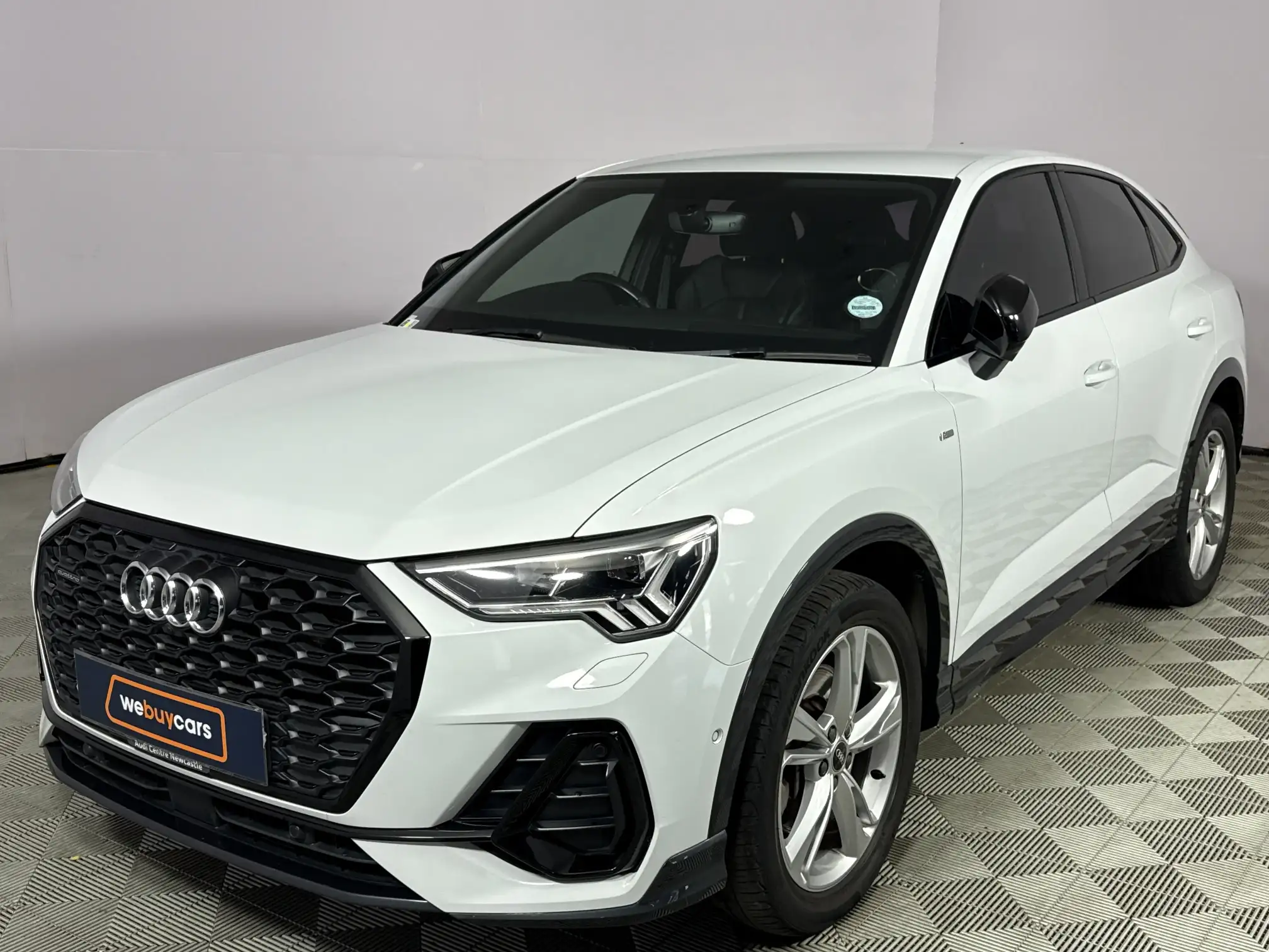 2022 Audi Q3