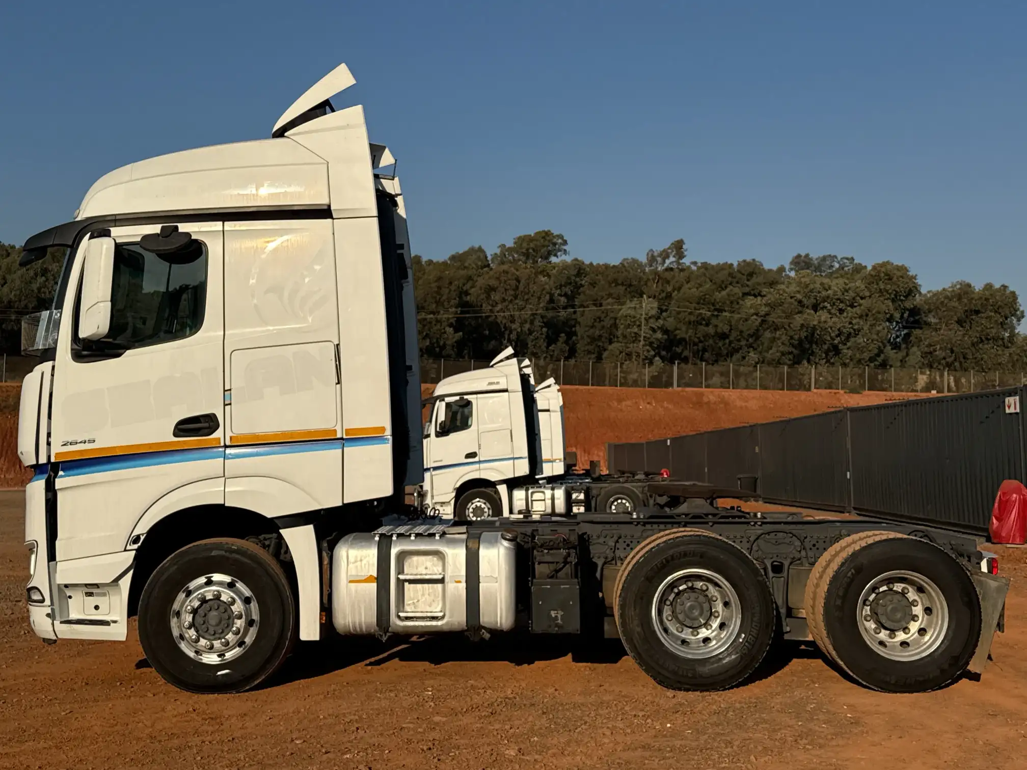 Mercedes-Benz 26 Series Actros