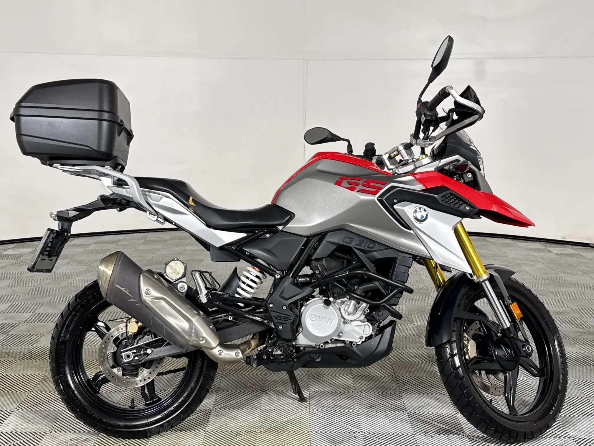 2020 BMW C