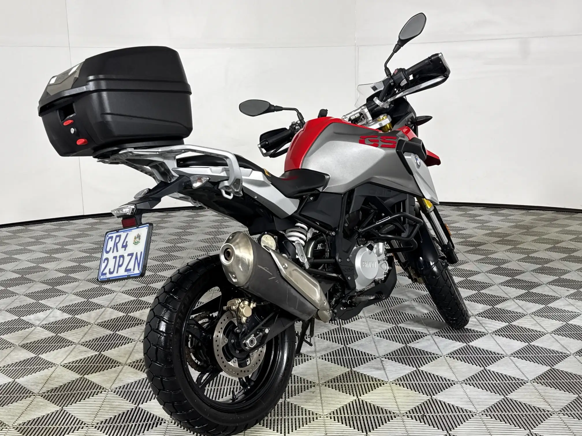 BMW C