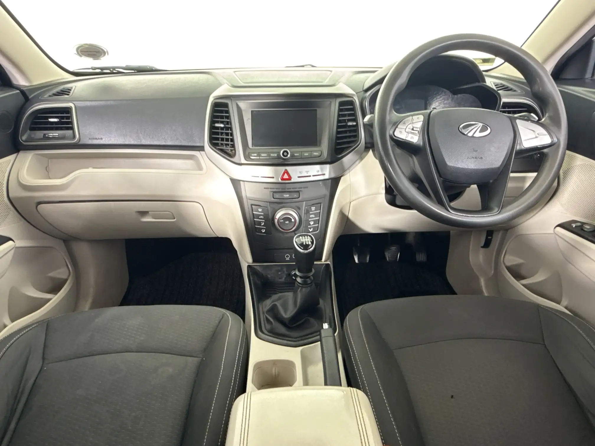 Mahindra Xuv300