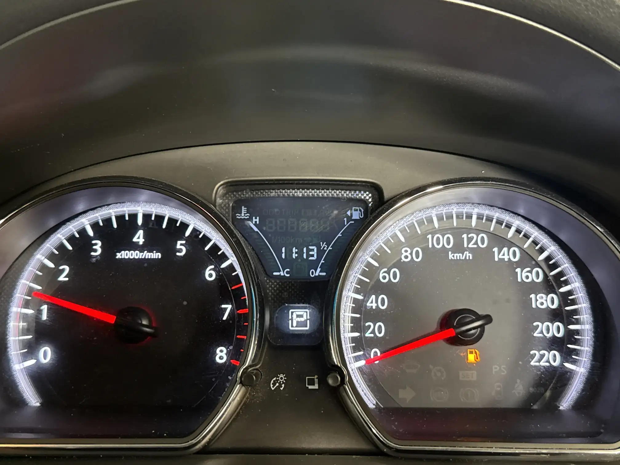 Nissan Almera