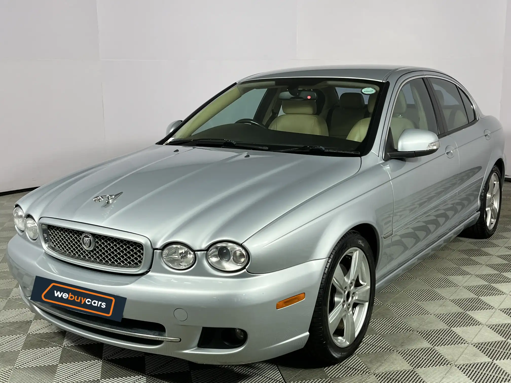 Jaguar X-Type