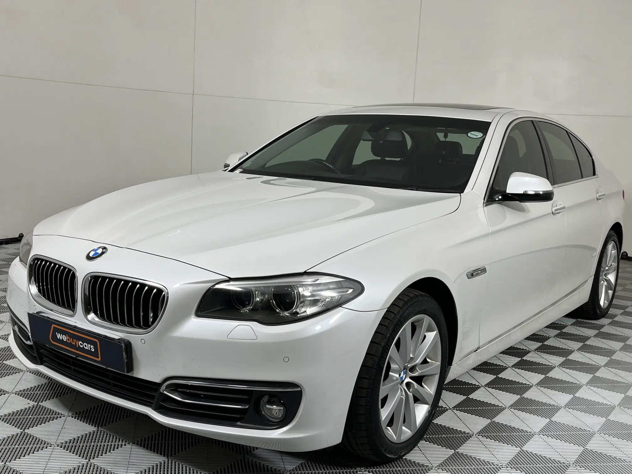 2014 BMW 5 Series 520d Auto (F10)