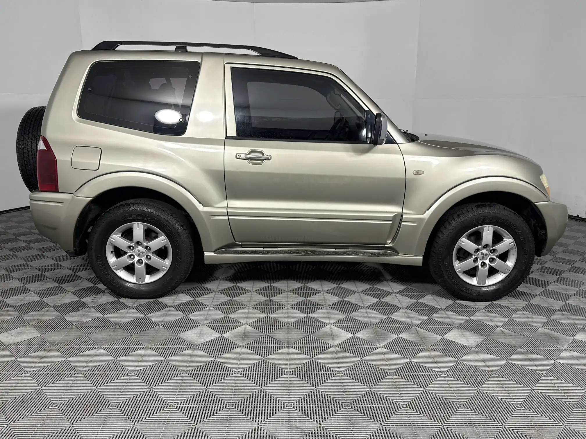 Mitsubishi Pajero