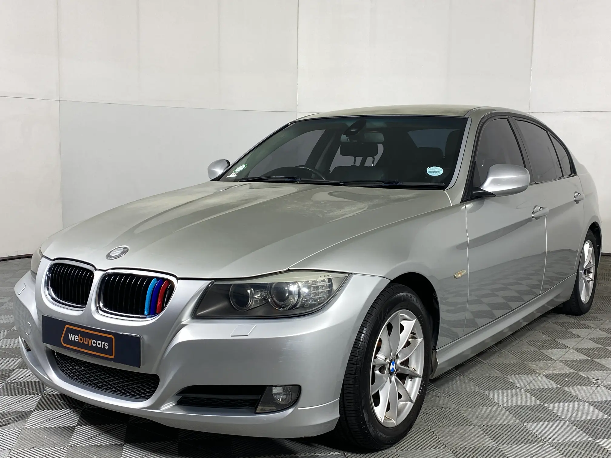 2010 BMW 3 Series 320i Auto (E90)