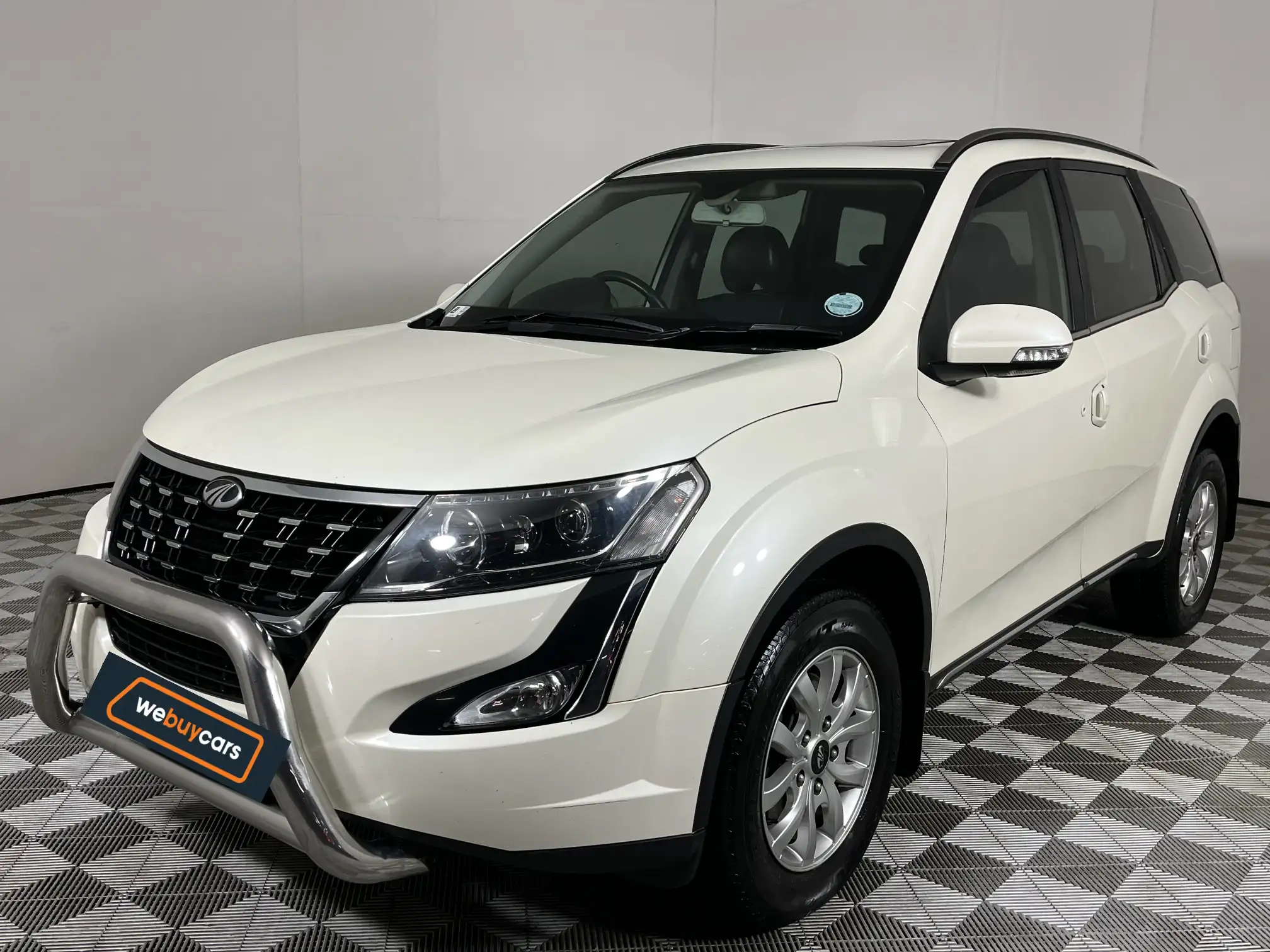 2021 Mahindra XUV