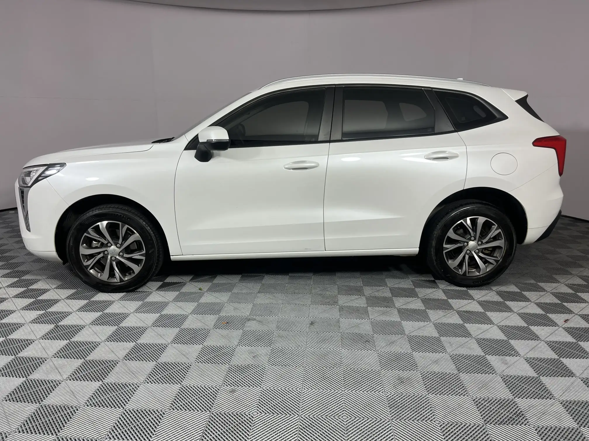 Haval Jolion