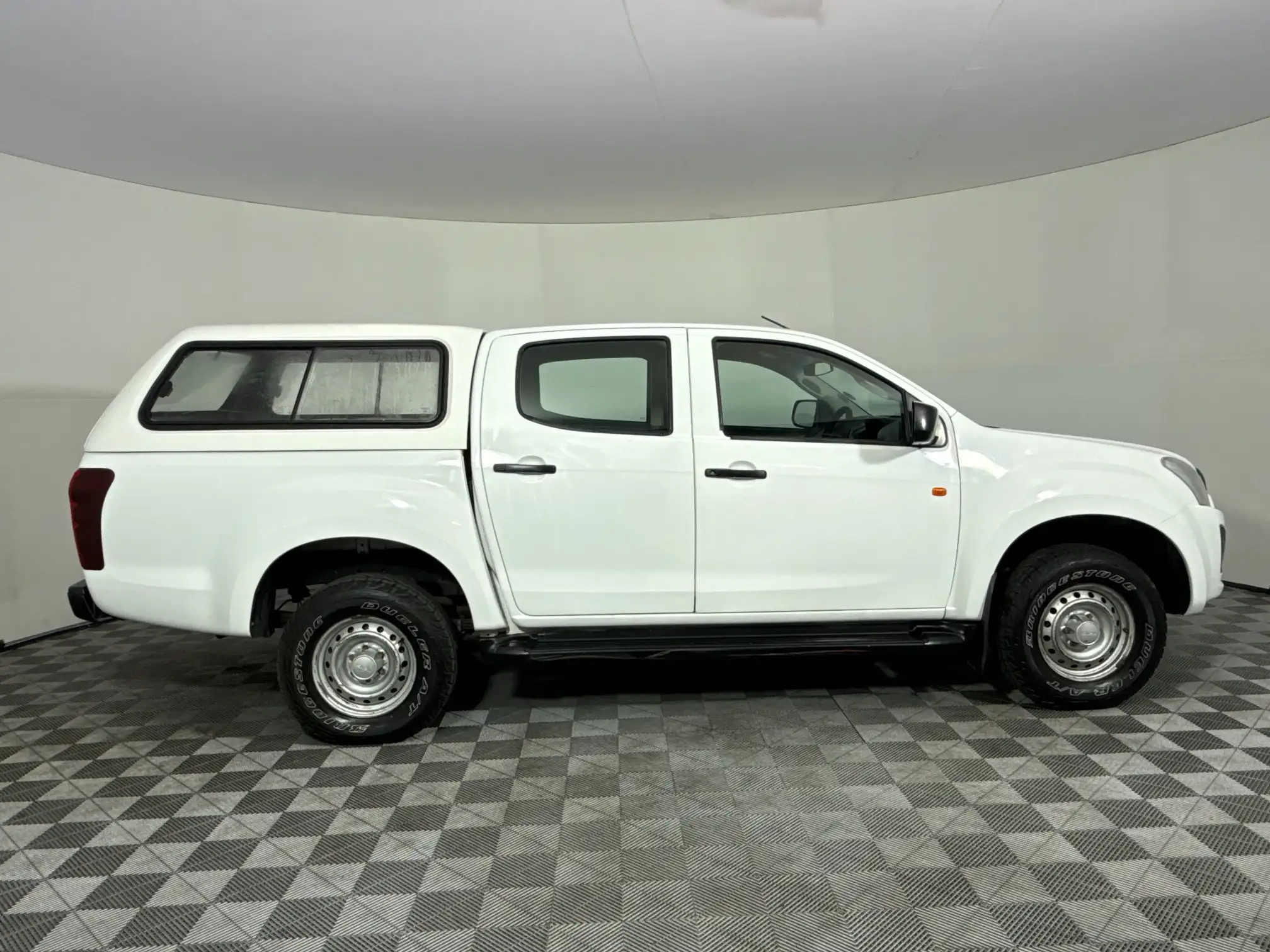 Isuzu D-MAX