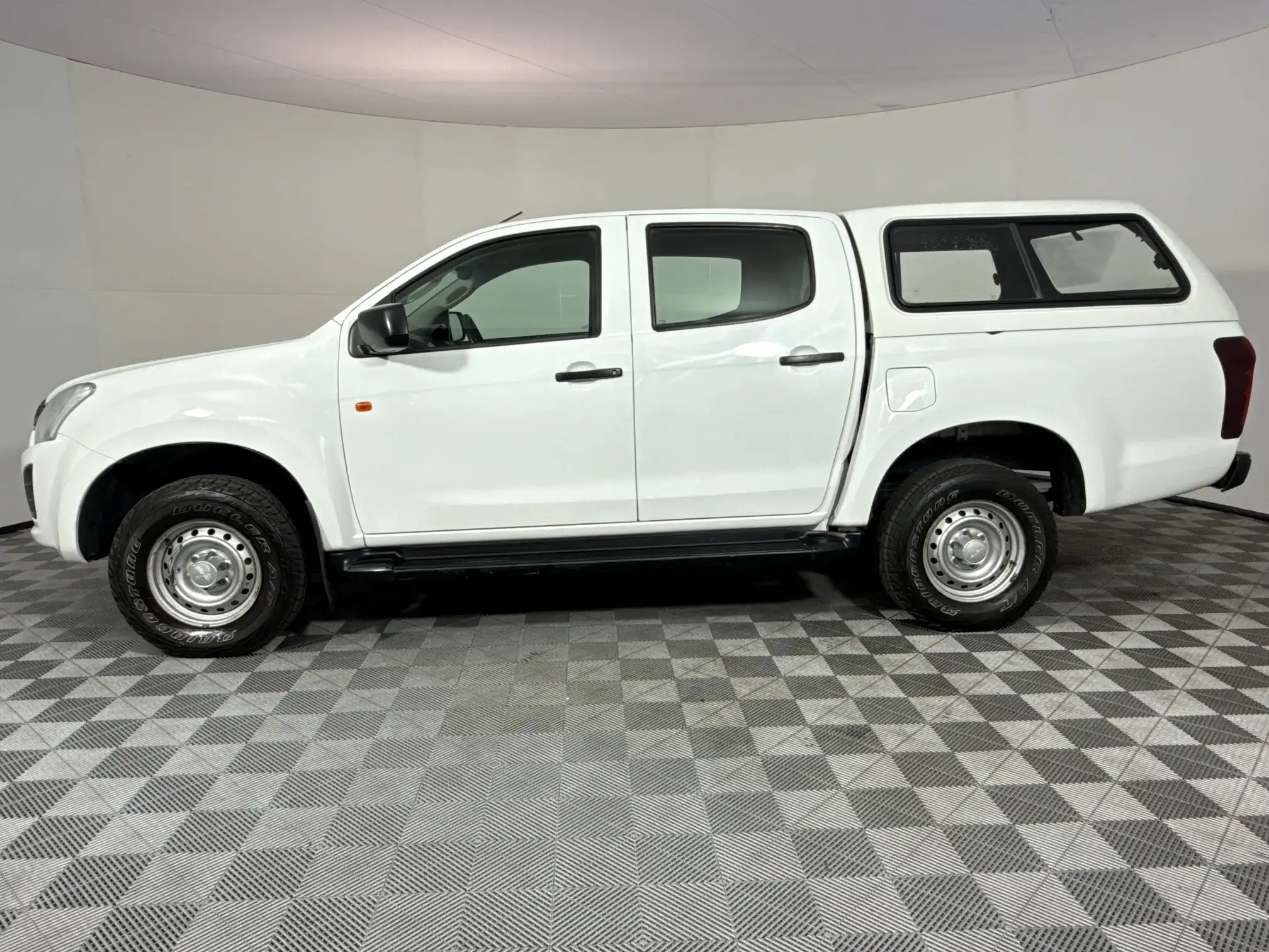 Isuzu D-MAX