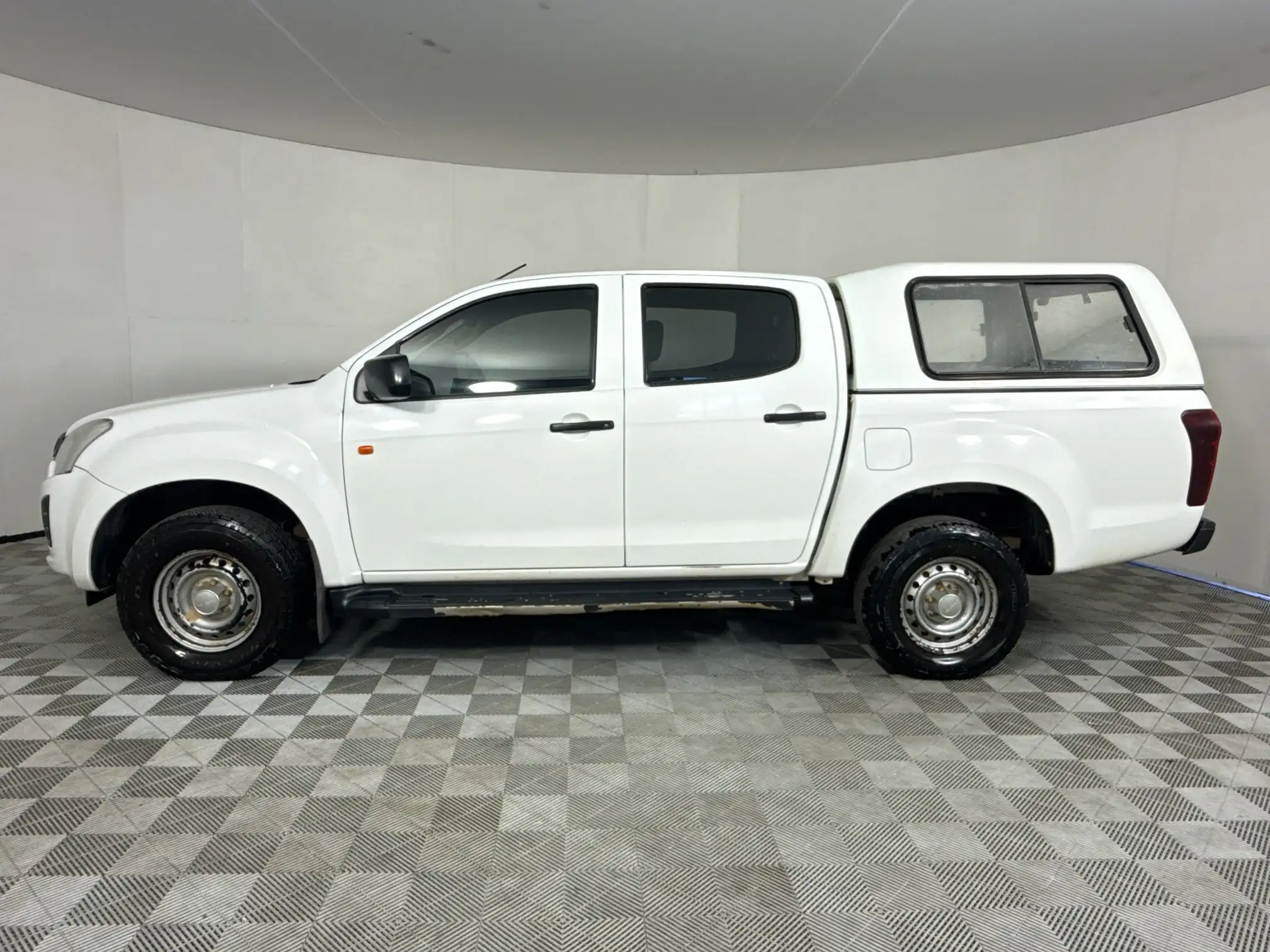 Isuzu KB