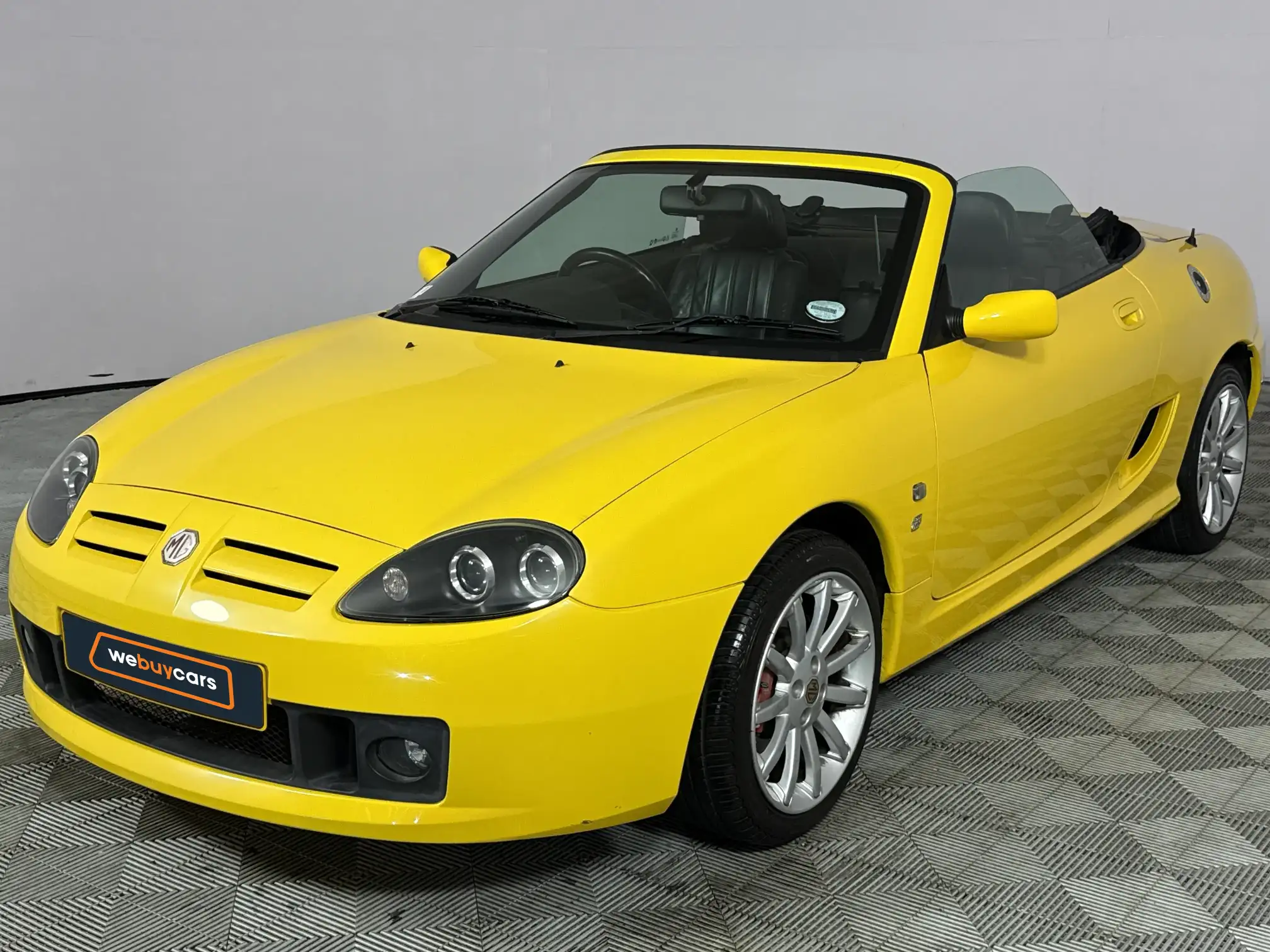 2004 MG TF