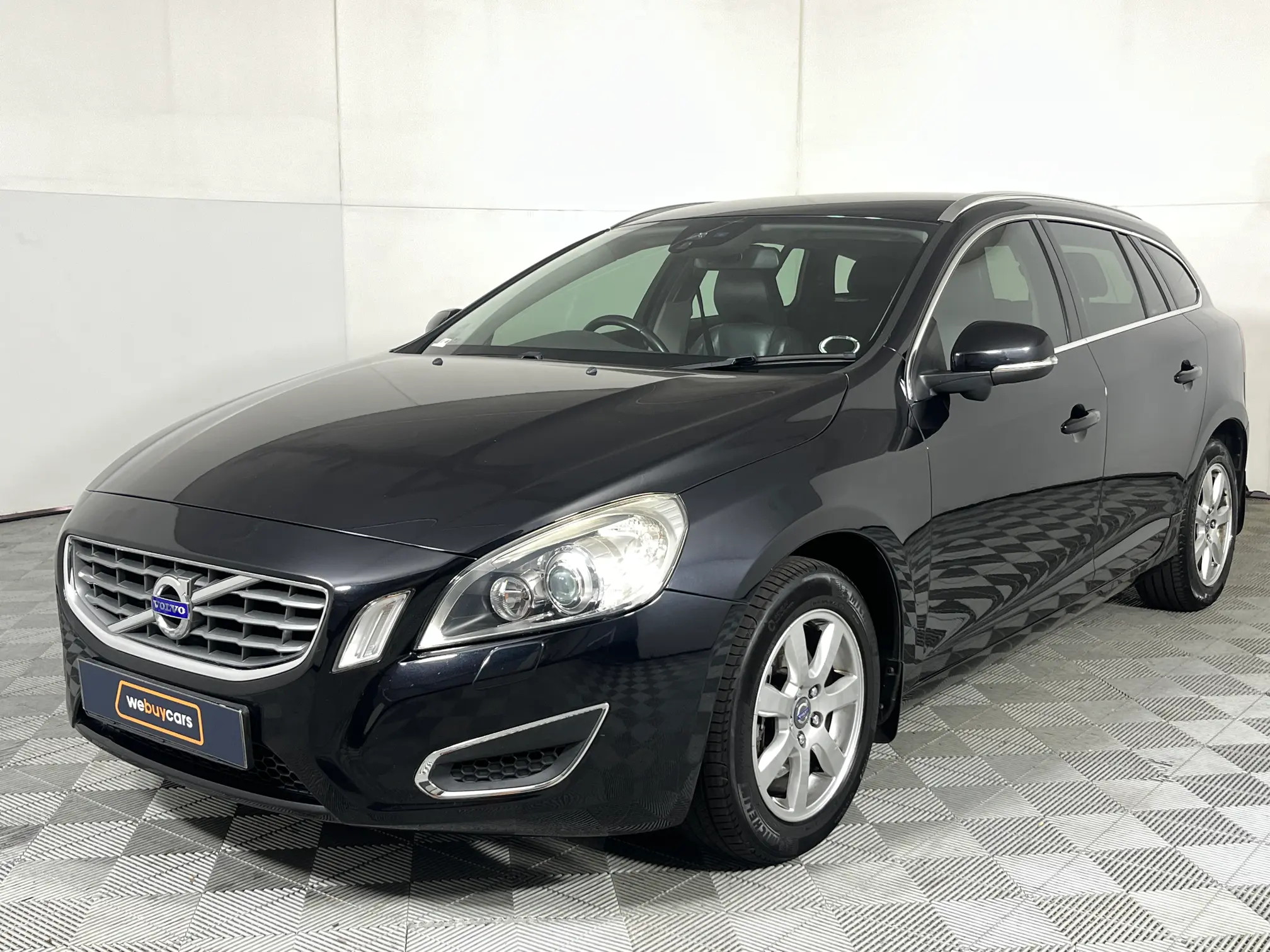 2011 Volvo V60 T3