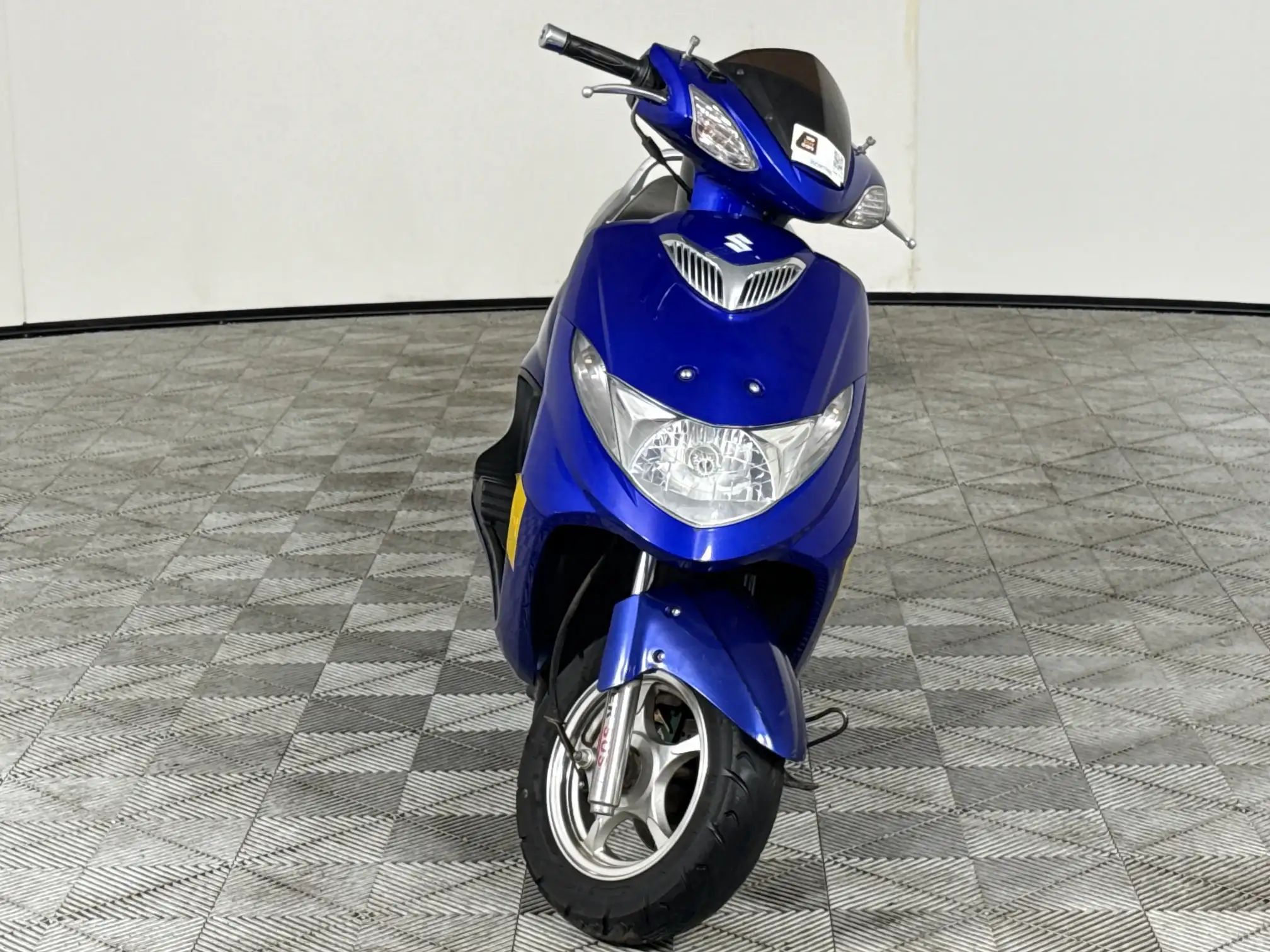Suzuki AN