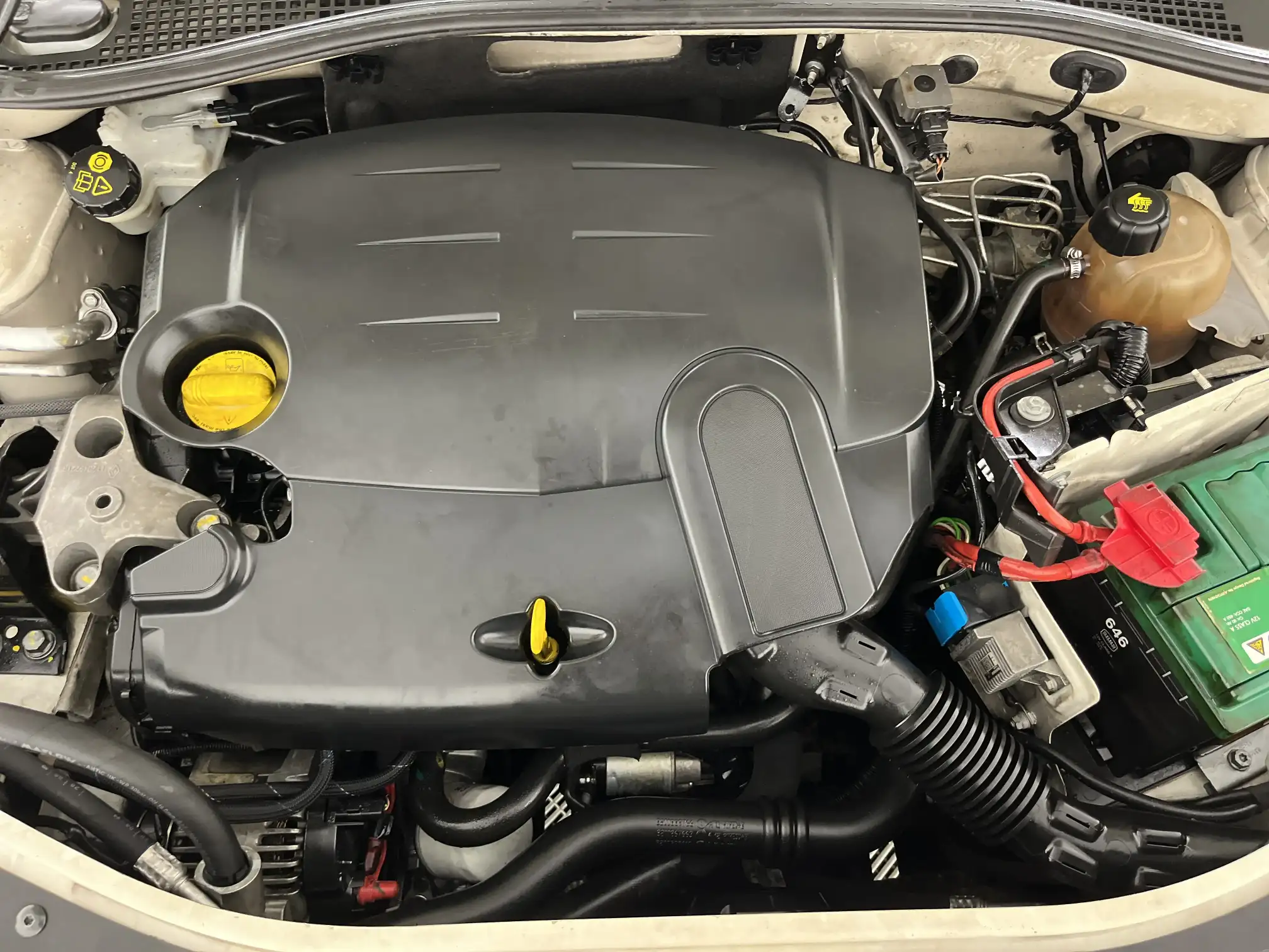 Nissan NP200