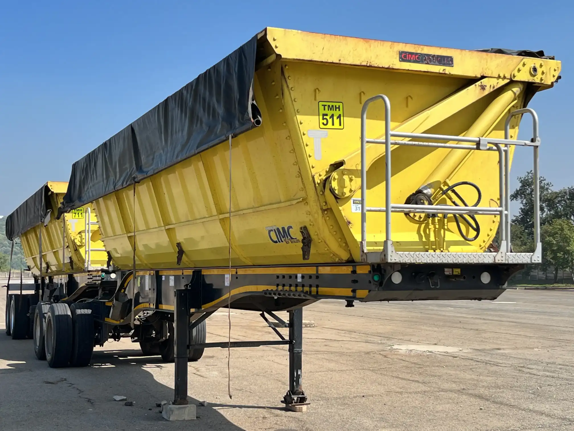 CIMC Side Tipper