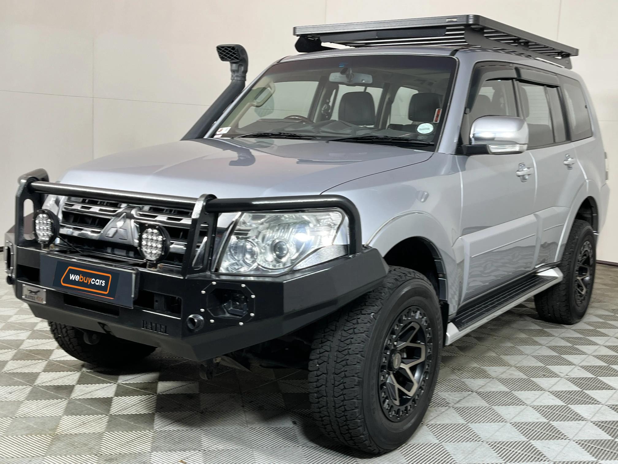 Mitsubishi Pajero 3.2 Di-Dc (140 kW) GLS Auto