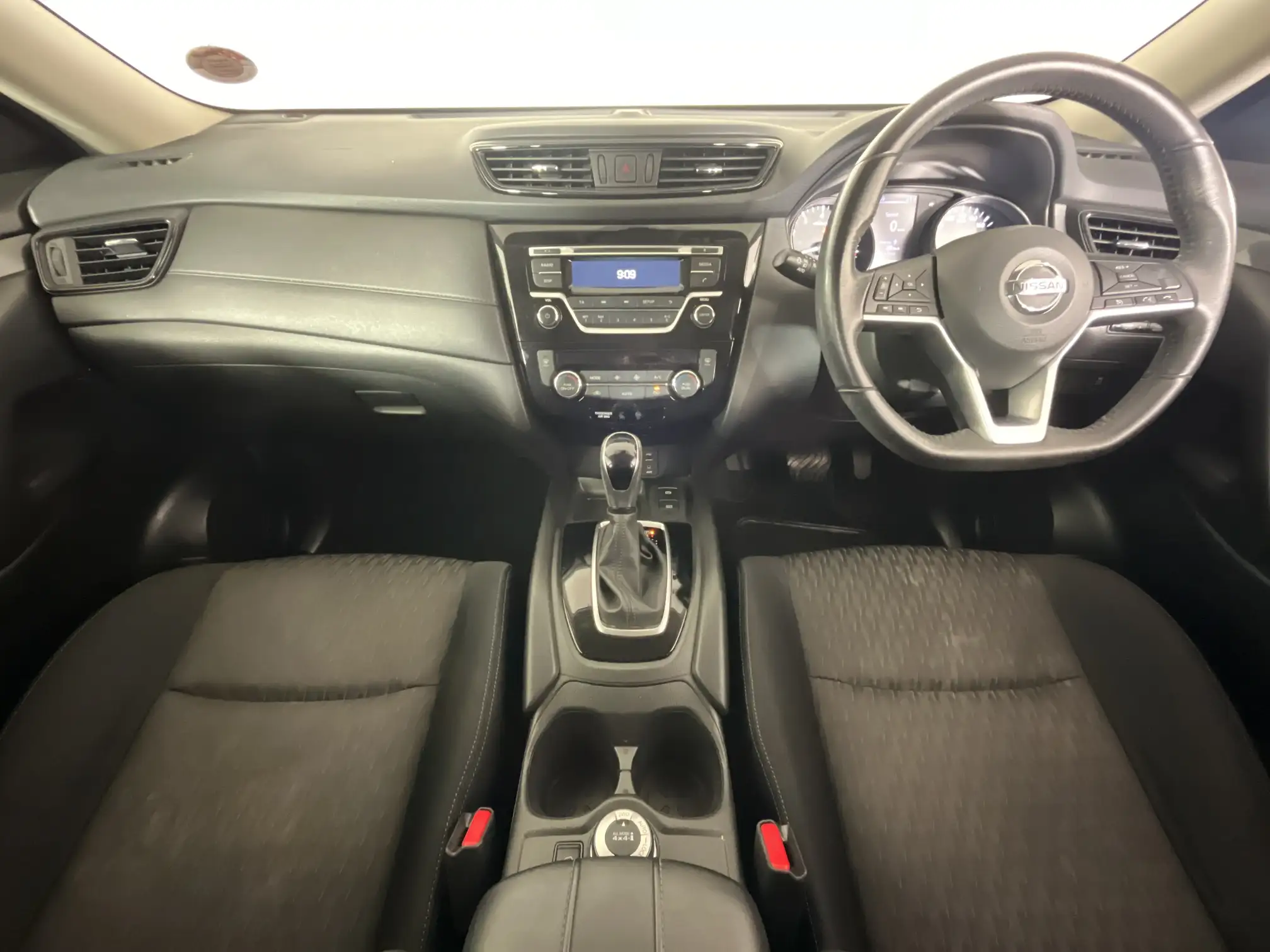 Nissan X Trail