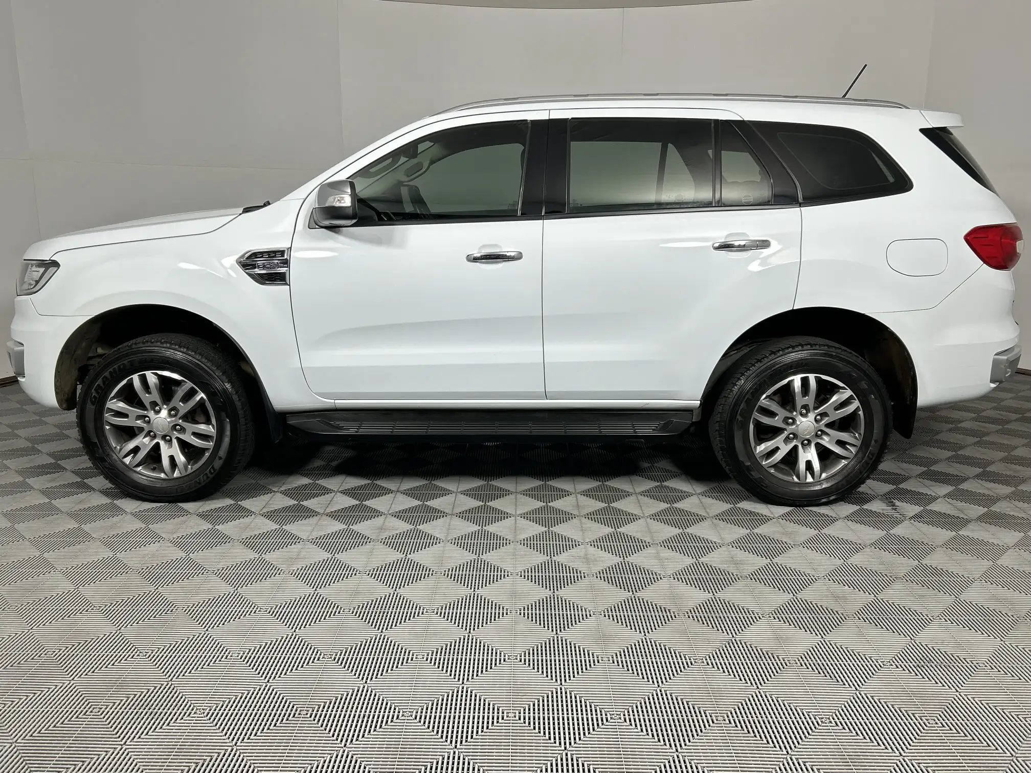 Ford Everest