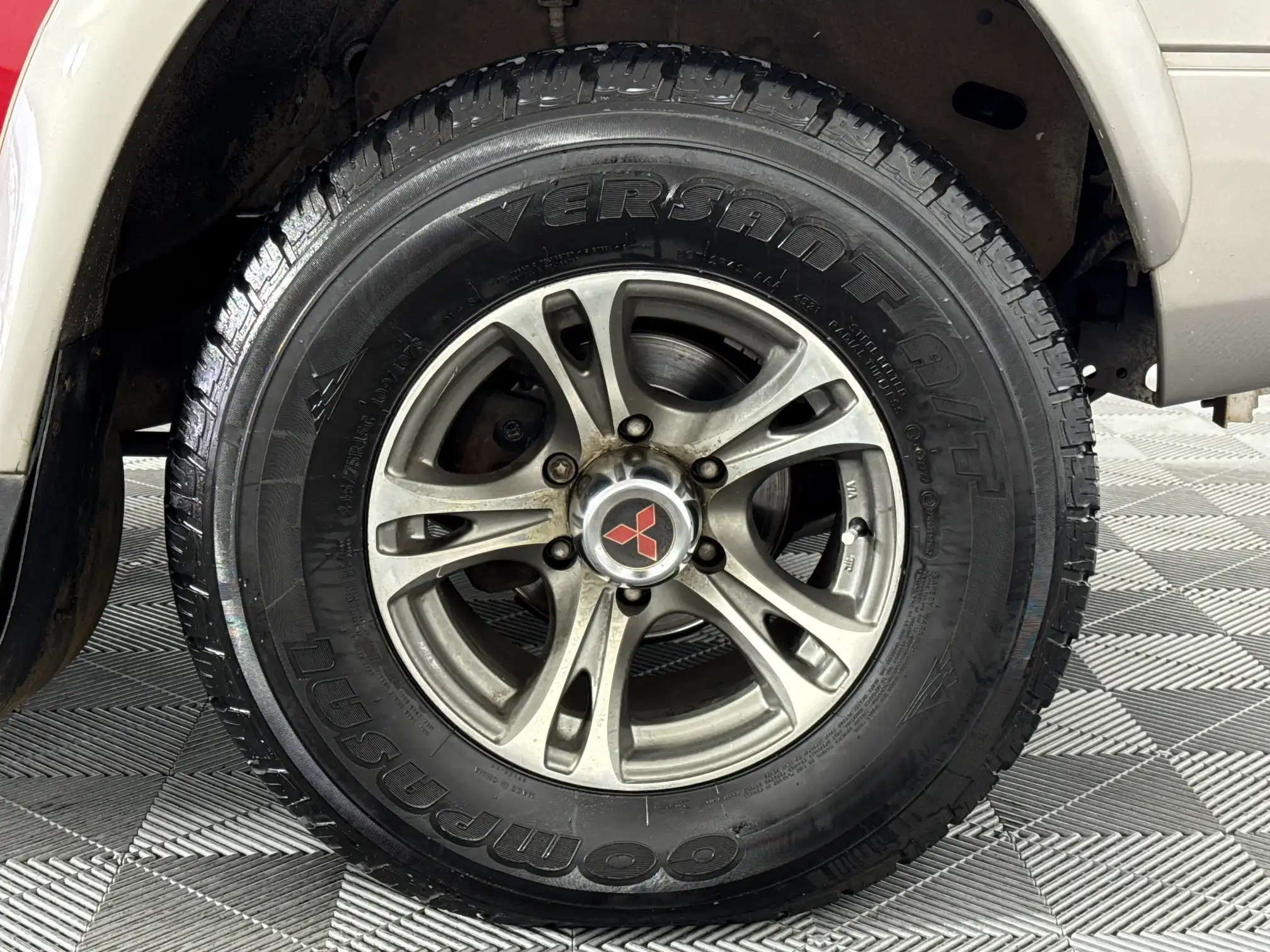 Mitsubishi Colt