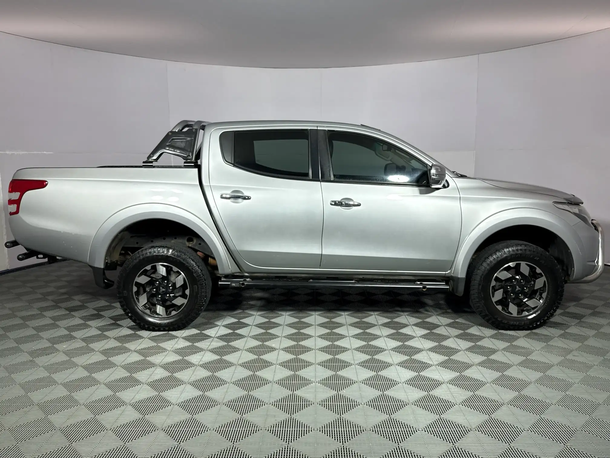 Mitsubishi Triton