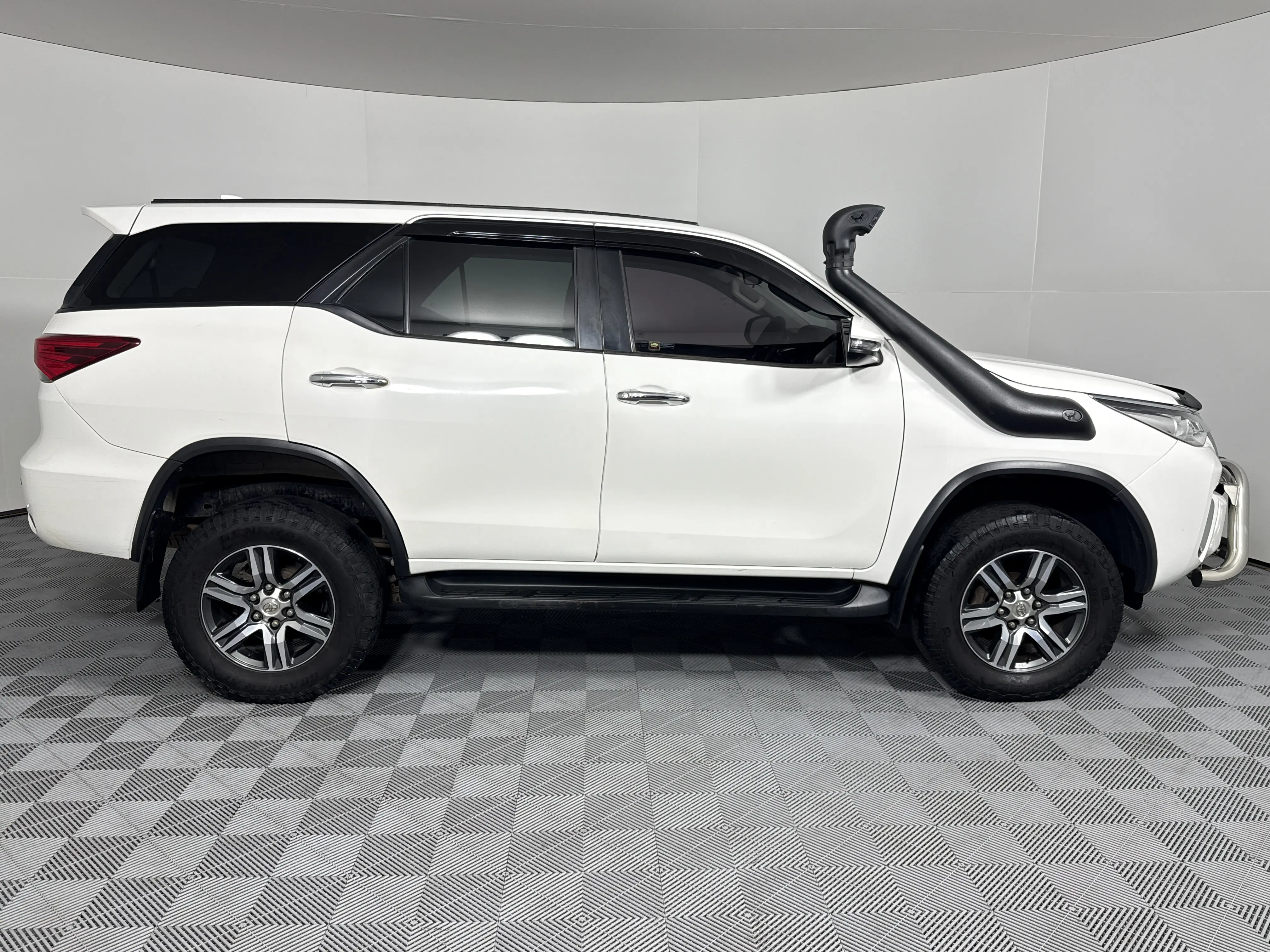 2020 Toyota Fortuner 2.4gd-6 4x4 Auto, photo 4
