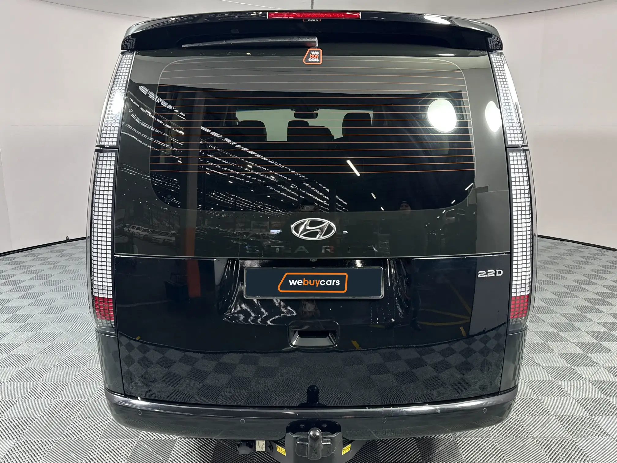 Hyundai Staria